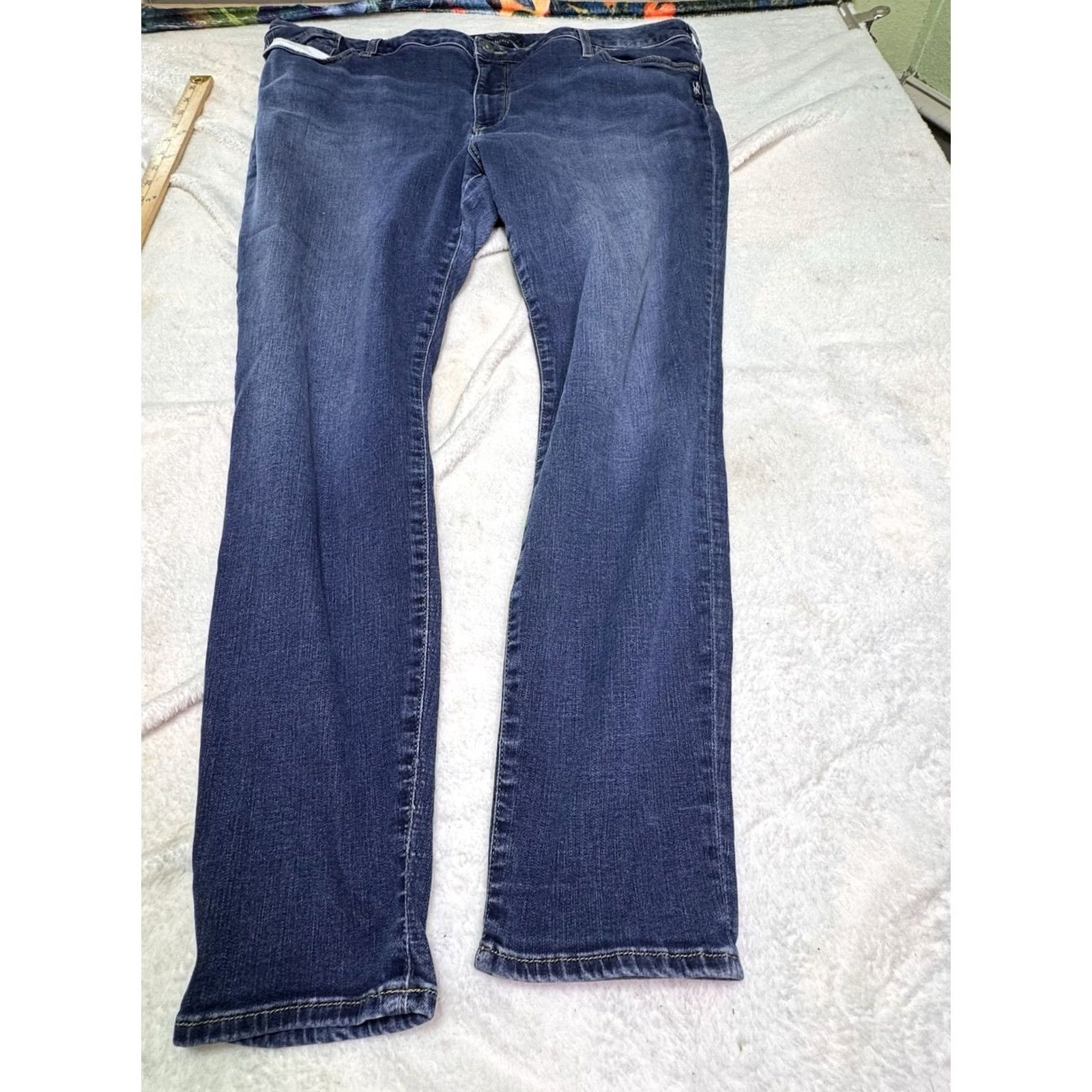 Silver Jeans Co. VINTAGE? No. Size 42" / US 20 - 2 Thumbnail