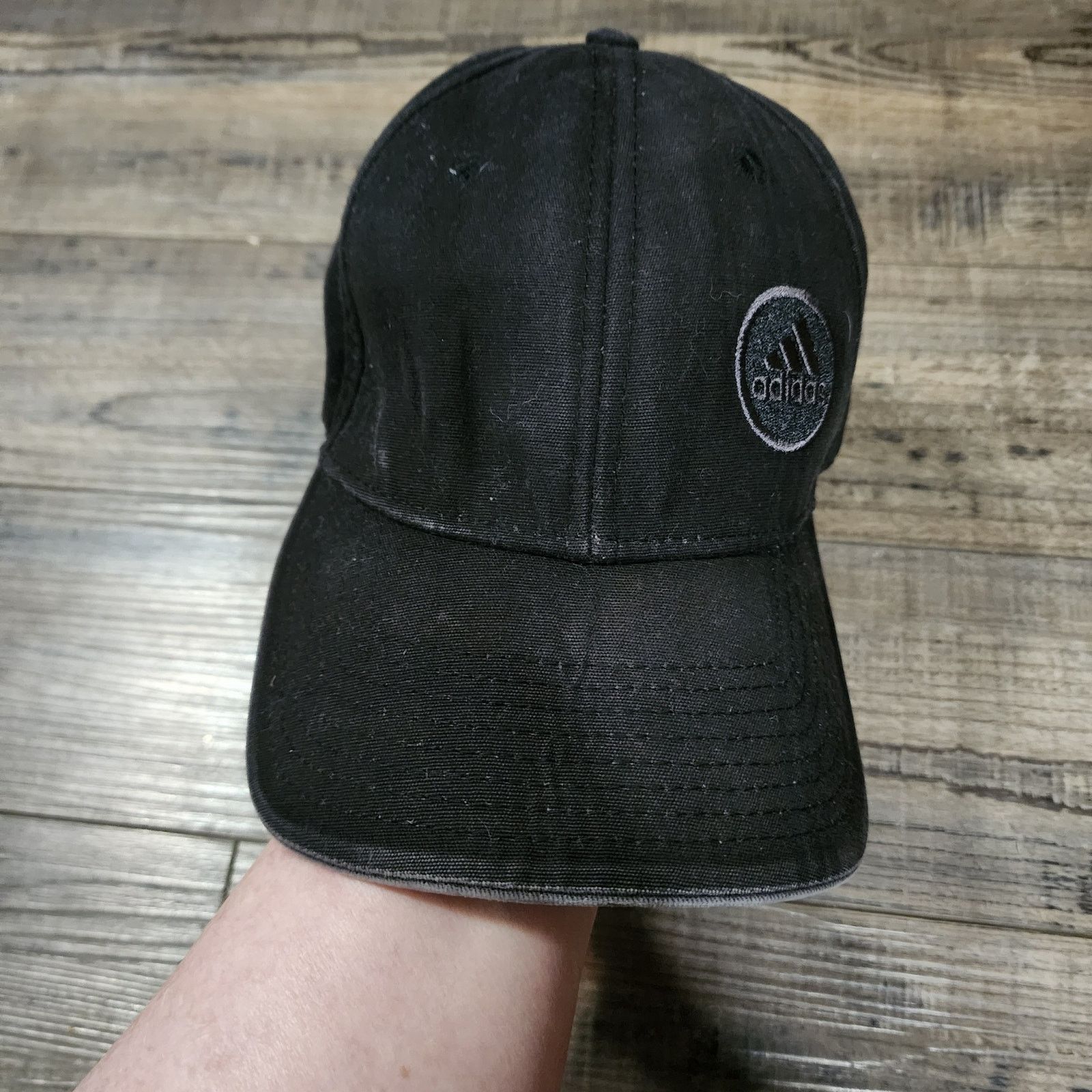 Adidas Black Adidas cap hat adjustable Pre-owned. 2a Size ONE SIZE - 1 Thumbnail