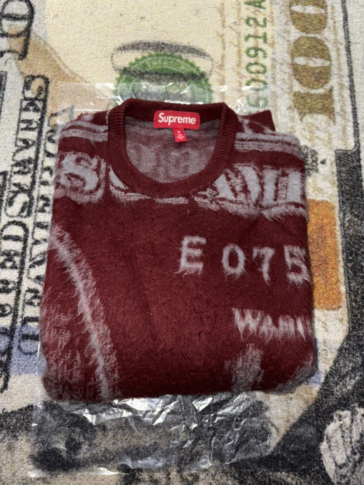 Supreme Supreme Money Sweater Burgundy Size US M / EU 48-50 / 2 - 1 Thumbnail