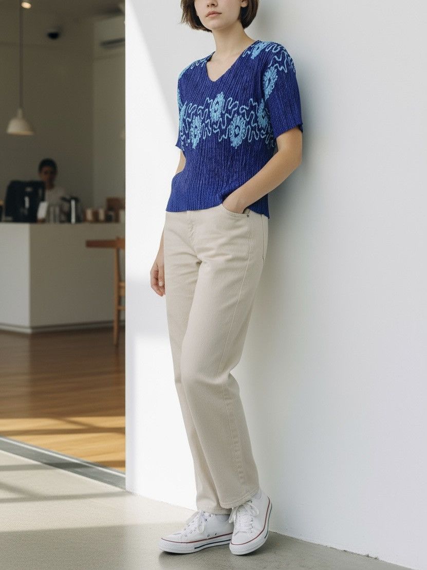 Pleats Please Issey Miyake TAX FREE 🇺🇸 issey miyake pleats please floral knitted tee Size S / US 4 / IT 40 - 2 Thumbnail