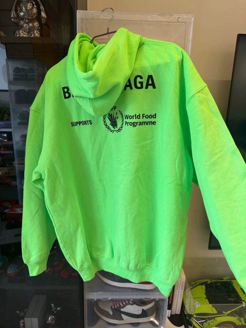Balenciaga Balenciaga Green Logo print loose hoodie/M size Size US M / EU 48-50 / 2 - 2 Thumbnail