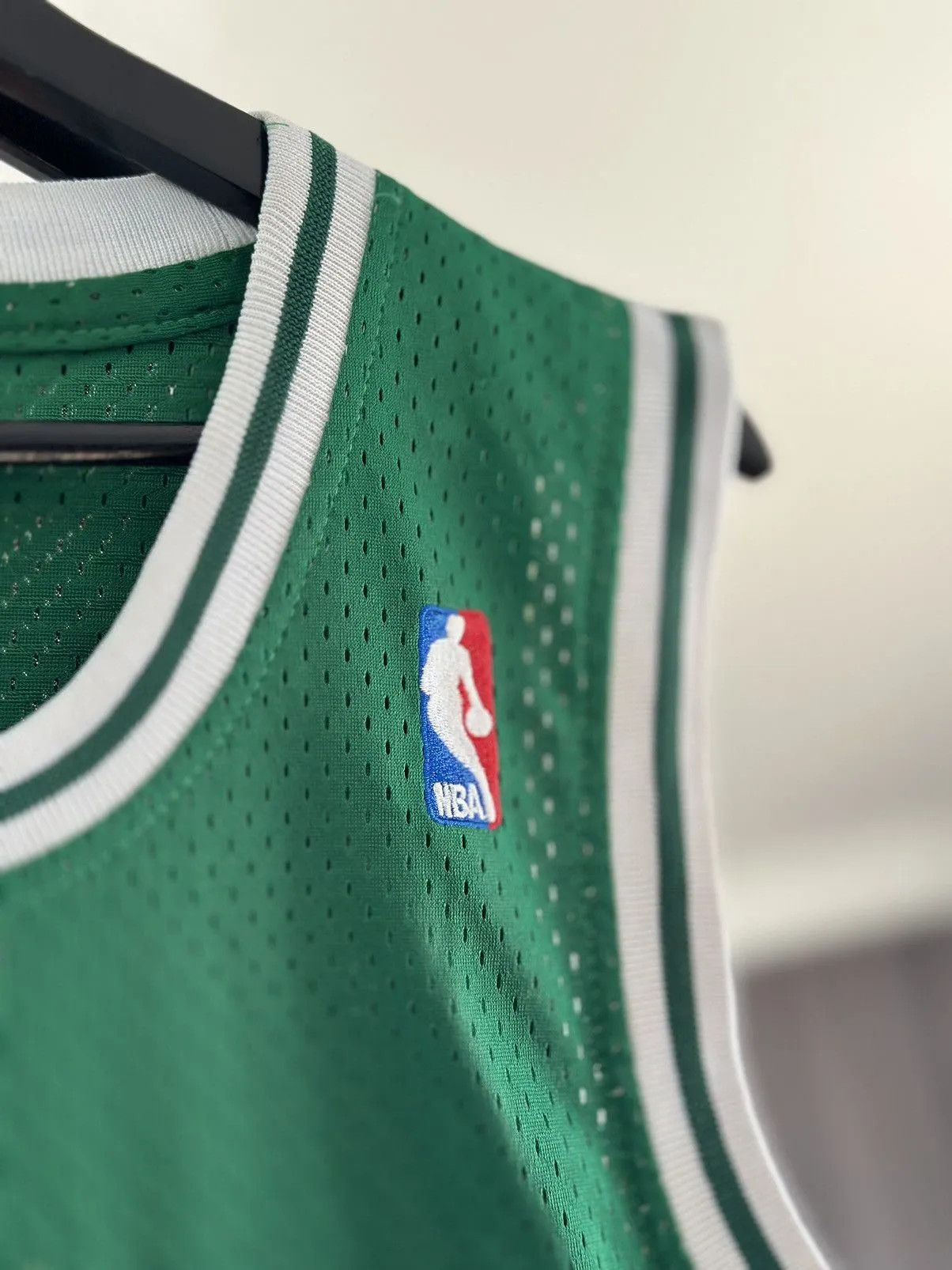 Adidas Boston Celtics Jersey Mens Large Larry Bird #33 NBA adidas Size US S / EU 44-46 / 1 - 5 Thumbnail