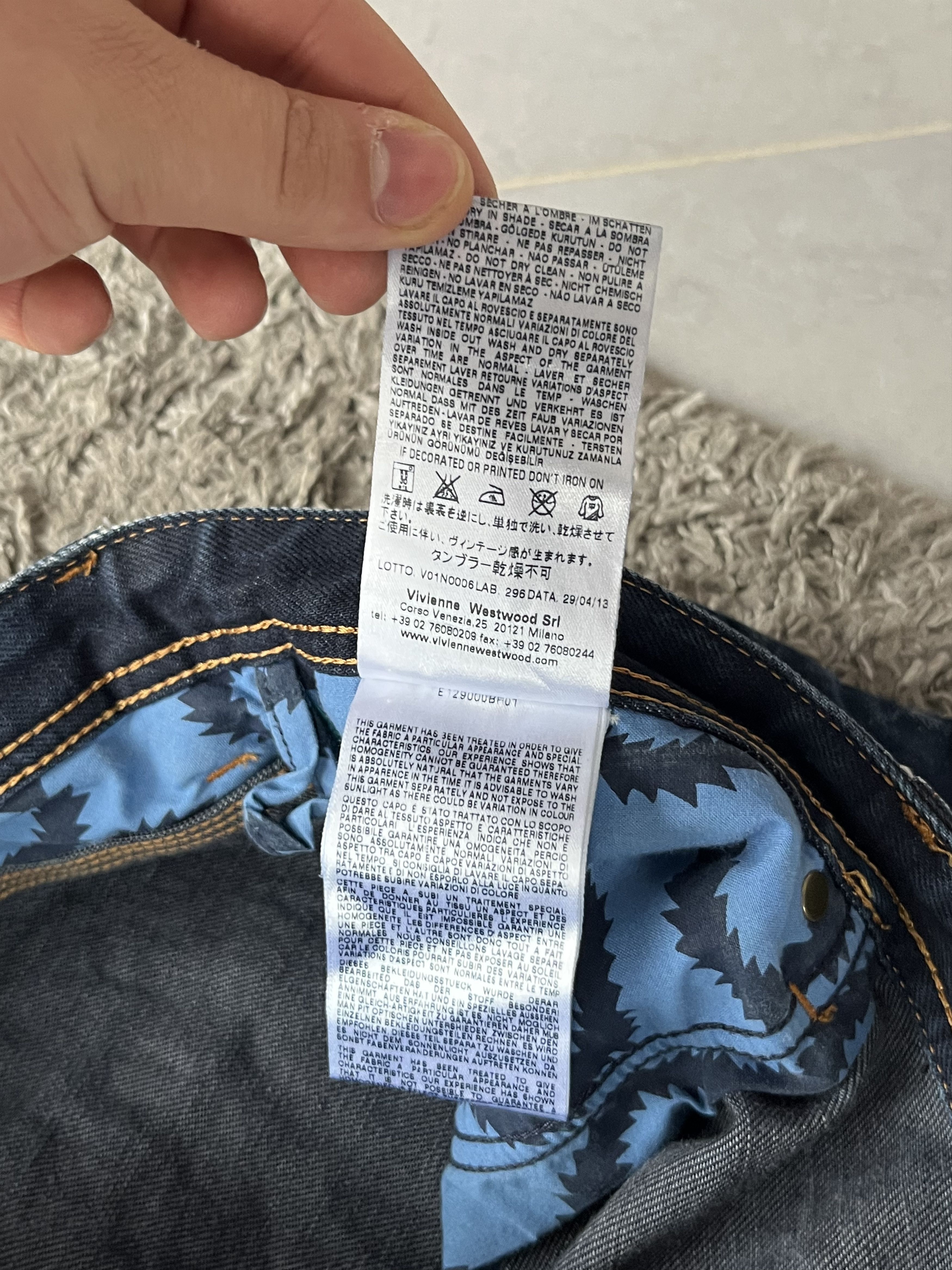 Vivienne Westwood Vintage Shorts Vivienne Westwood Anglomania Y2K Luxury Size 32" / US 10 / IT 46 - 9 Thumbnail