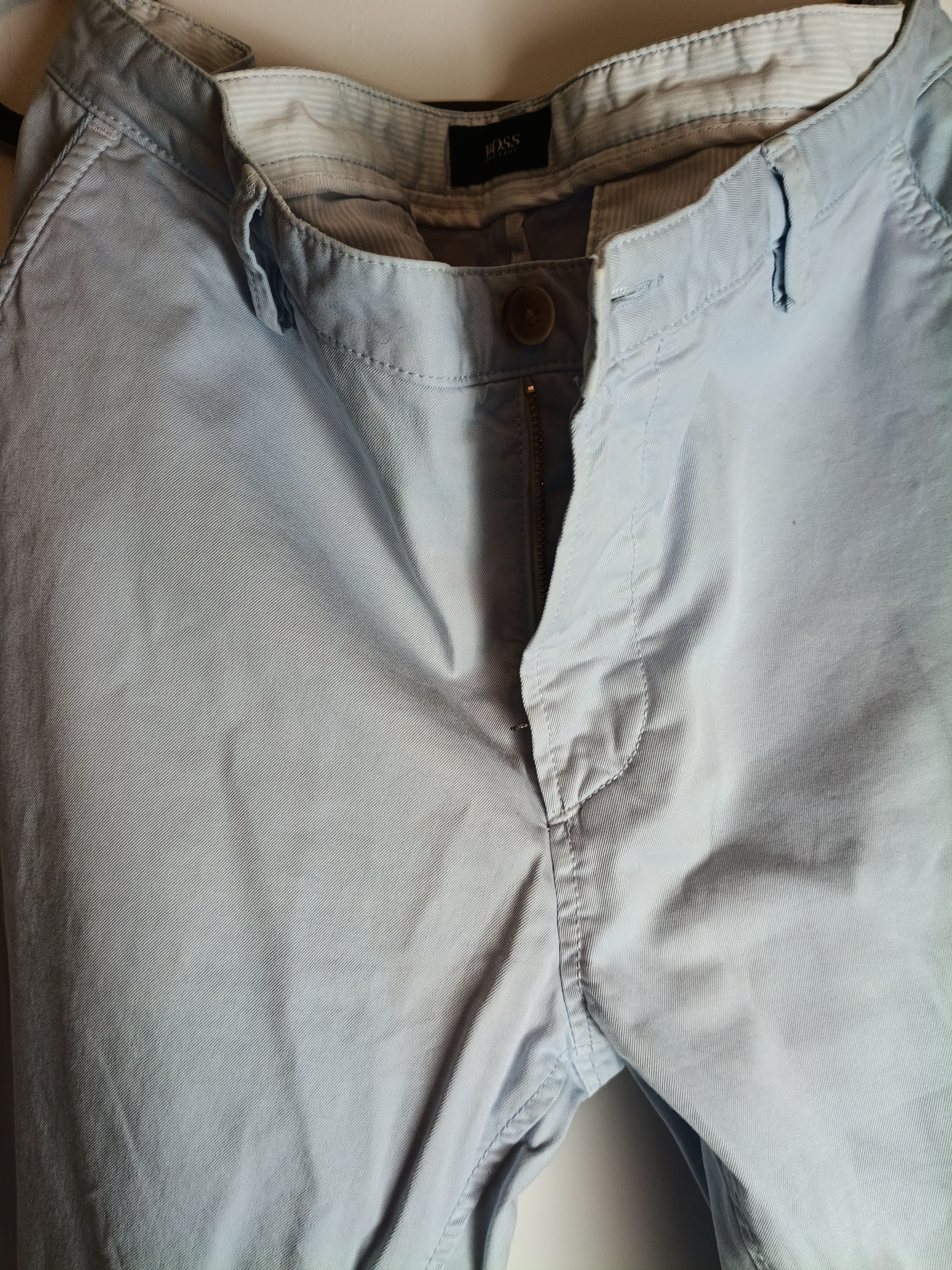 Hugo Boss Hugo Boss light blue trousers Size US 36 / EU 52 - 2 Thumbnail