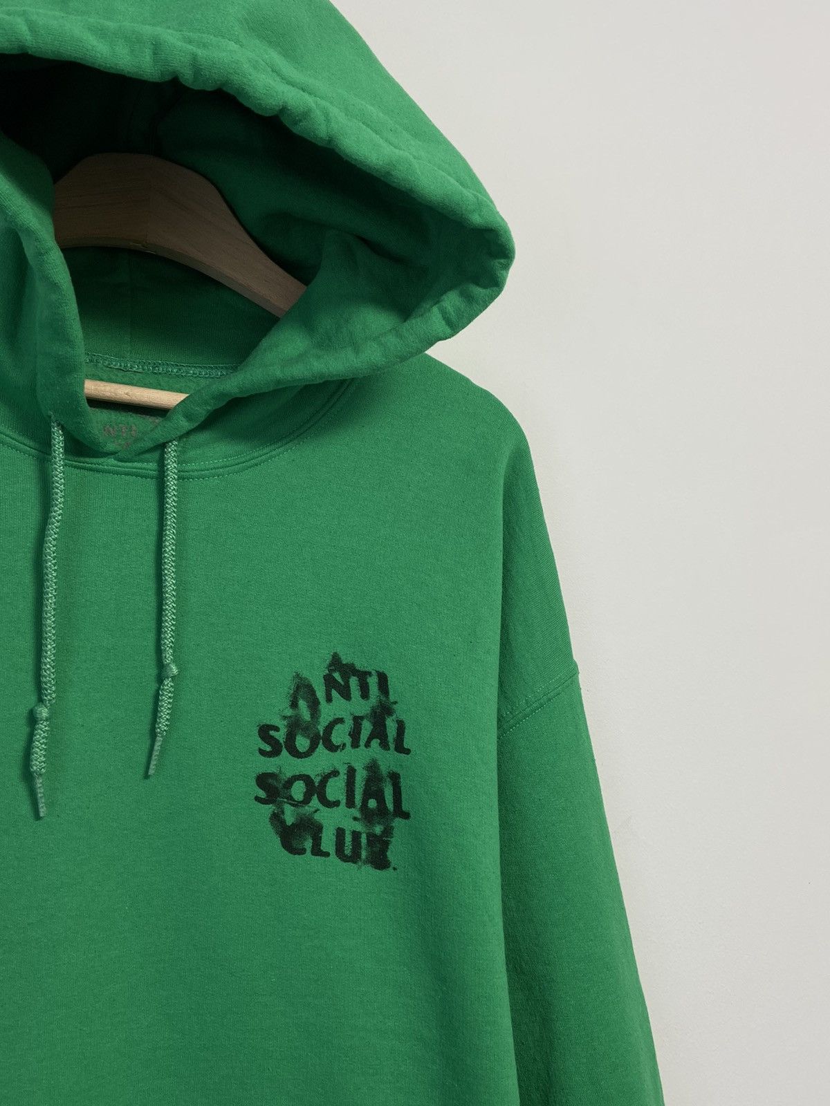 Anti Social Social Club Anti Social Social Club Hoodie Rare y2k style hype Size US M / EU 48-50 / 2 - 9 Thumbnail