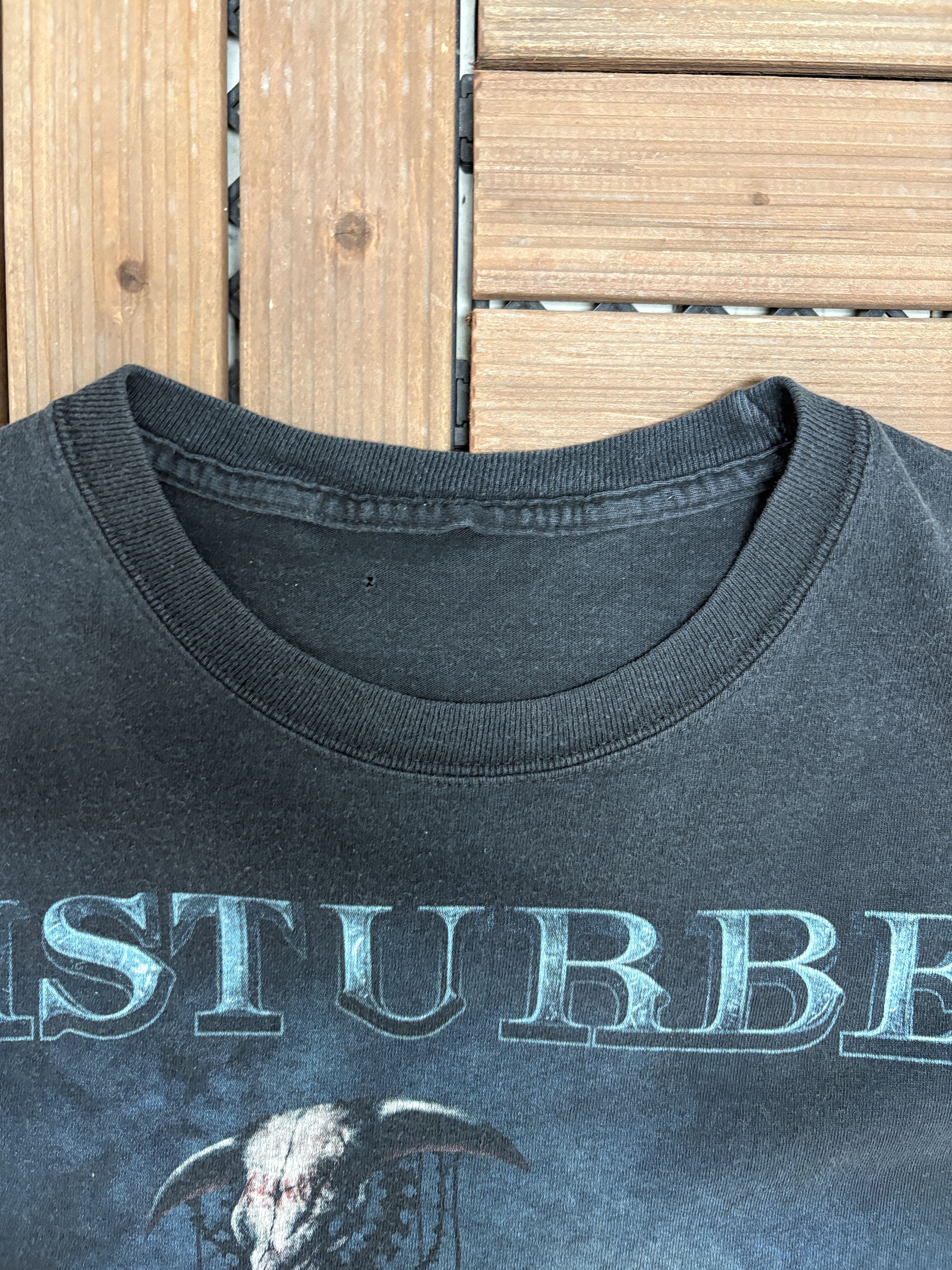 Vintage Disturbed Band Vintage Y2K Black T-Shirt Tee Size US L / EU 52-54 / 3 - 5 Thumbnail