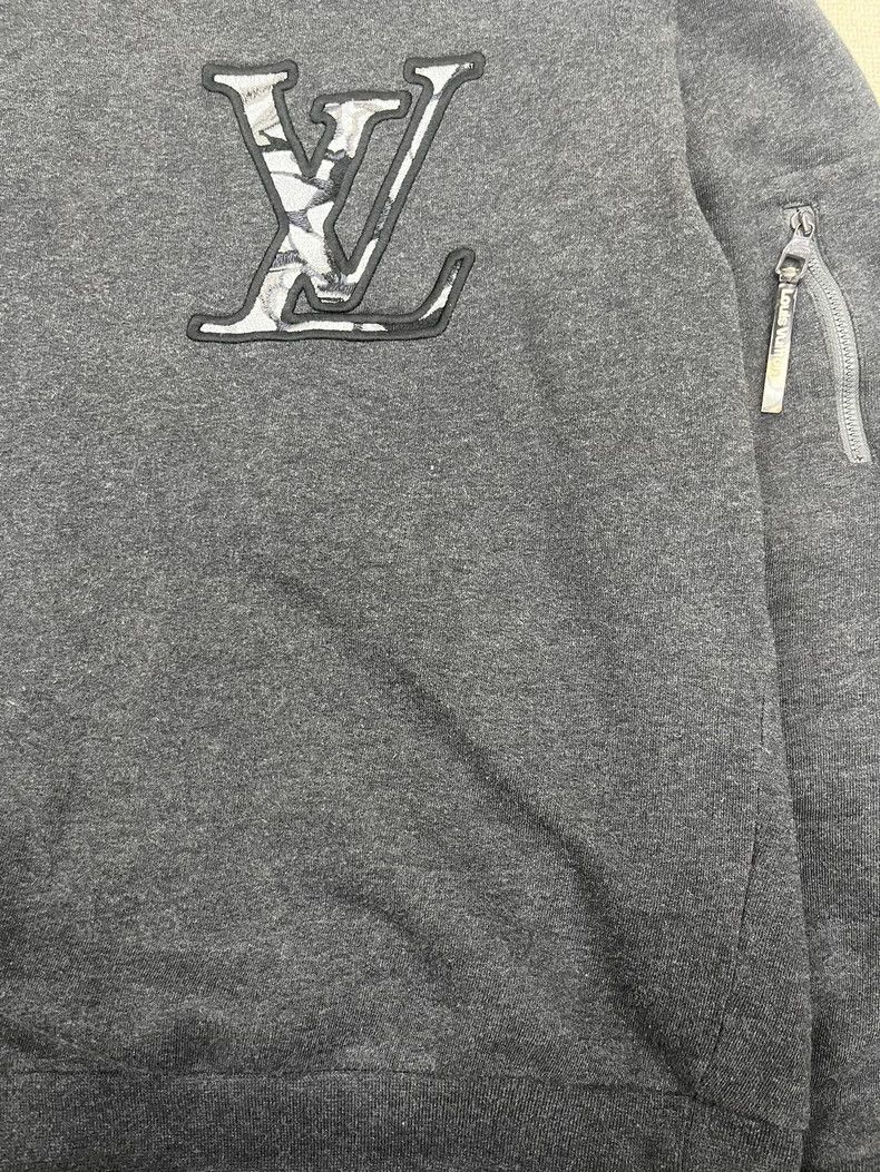 Louis Vuitton Louis Vuitton 24SS Logo Printed Crew Neck Long Sleeve Sweat Size US M / EU 48-50 / 2 - 4 Thumbnail