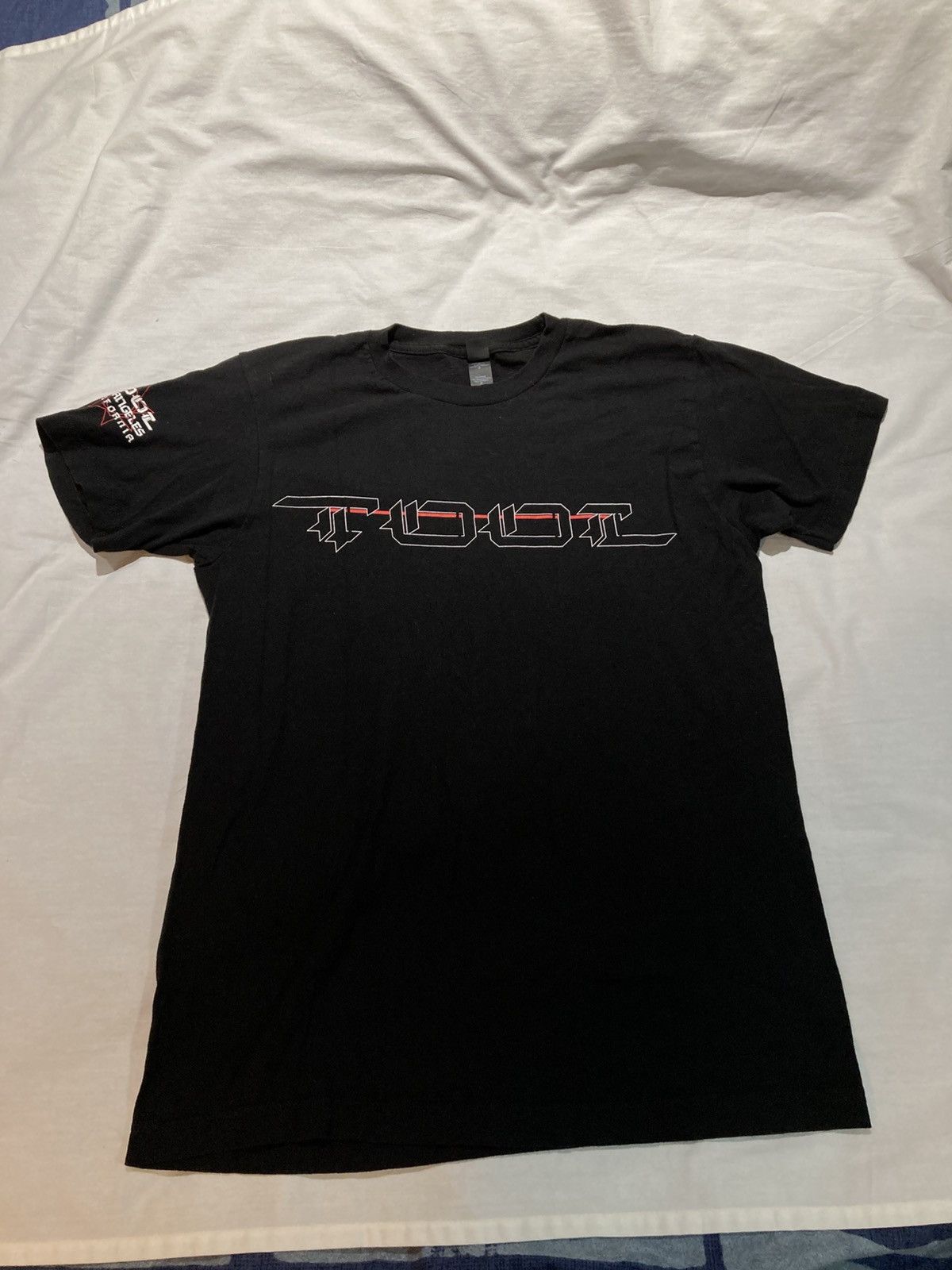 Tultex Tool Los Angeles Concert T-shirt, Men’s size medium Size US M / EU 48-50 / 2 - 2 Thumbnail