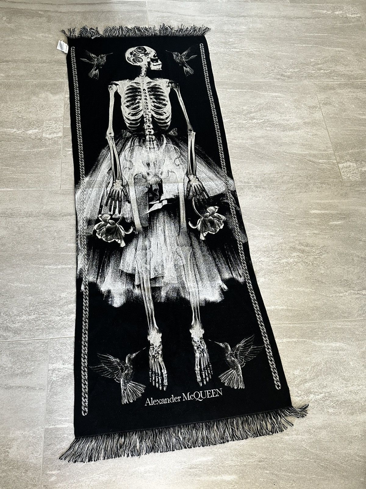 Alexander McQueen Alexander McQueen Scarf Rare Size ONE SIZE - 1 Thumbnail