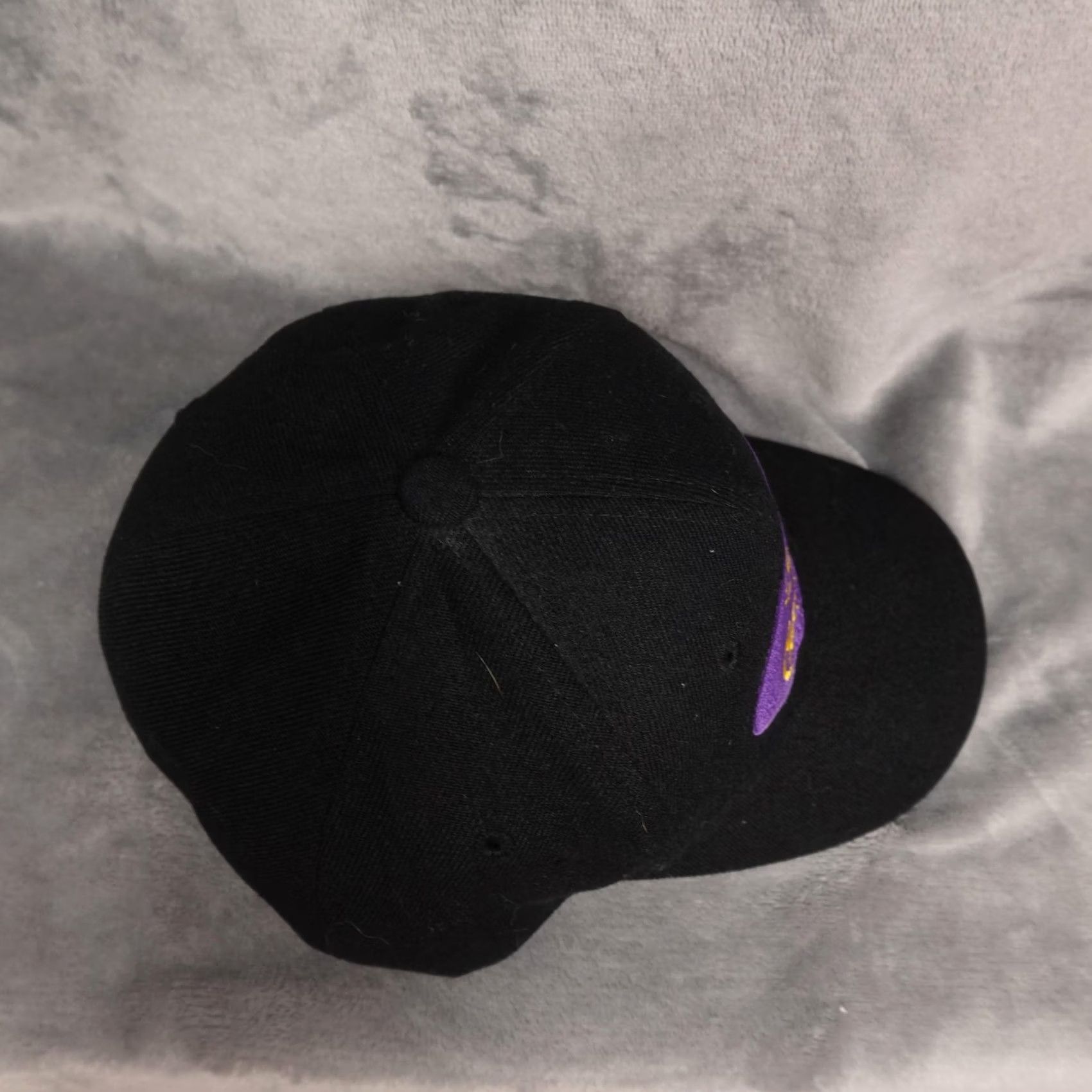 Logo 7 Crown Royal Hat Cap Fitted Mens Black Purple Embroidered Logo Whiskey 7 1/2 Size ONE SIZE - 5 Thumbnail