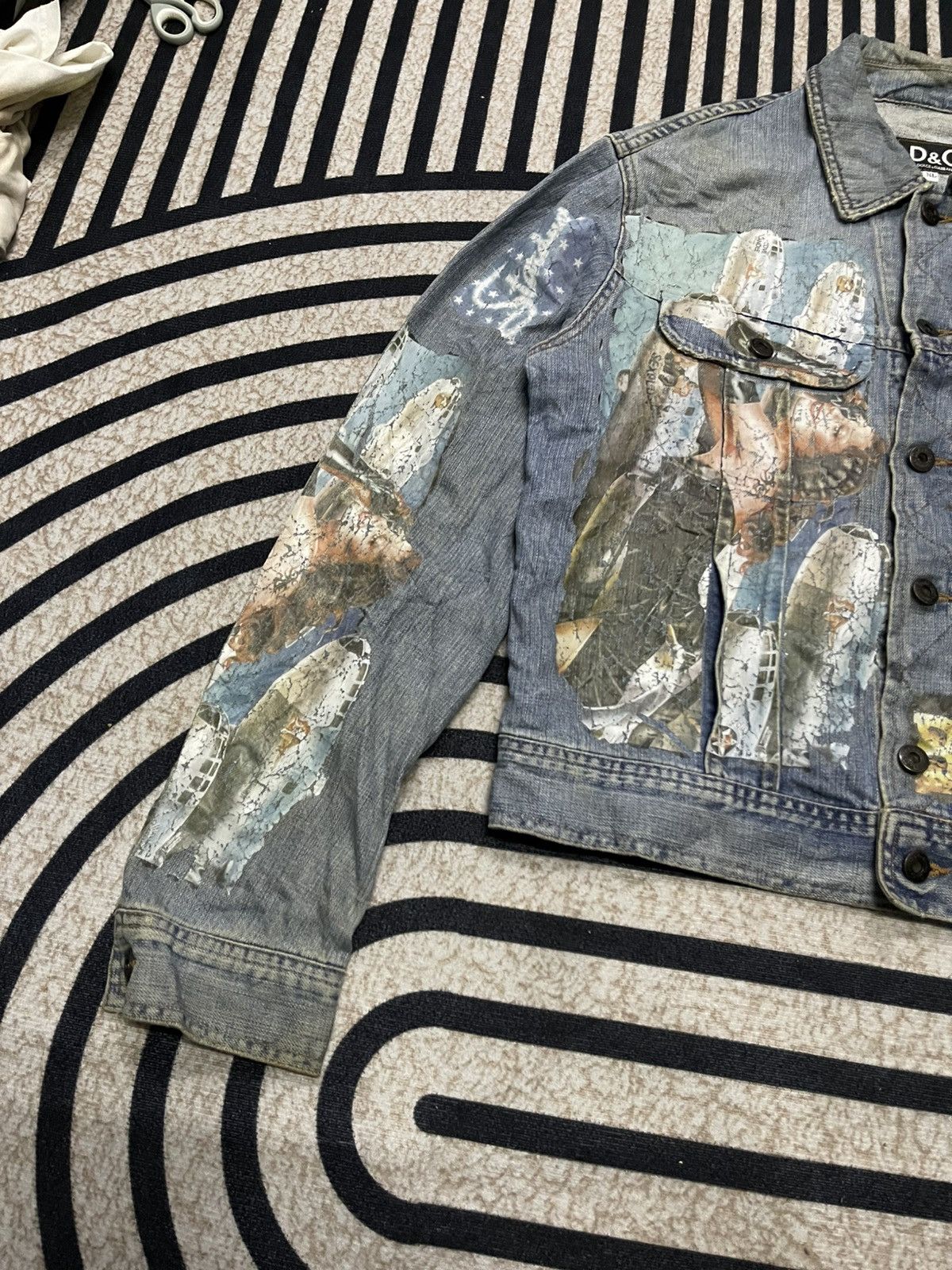 Dolce & Gabbana 2000s DOLCE & GABBANA PIN-UP PRINTED AMERICAN DENIM JACKET Size US M / EU 48-50 / 2 - 3 Thumbnail