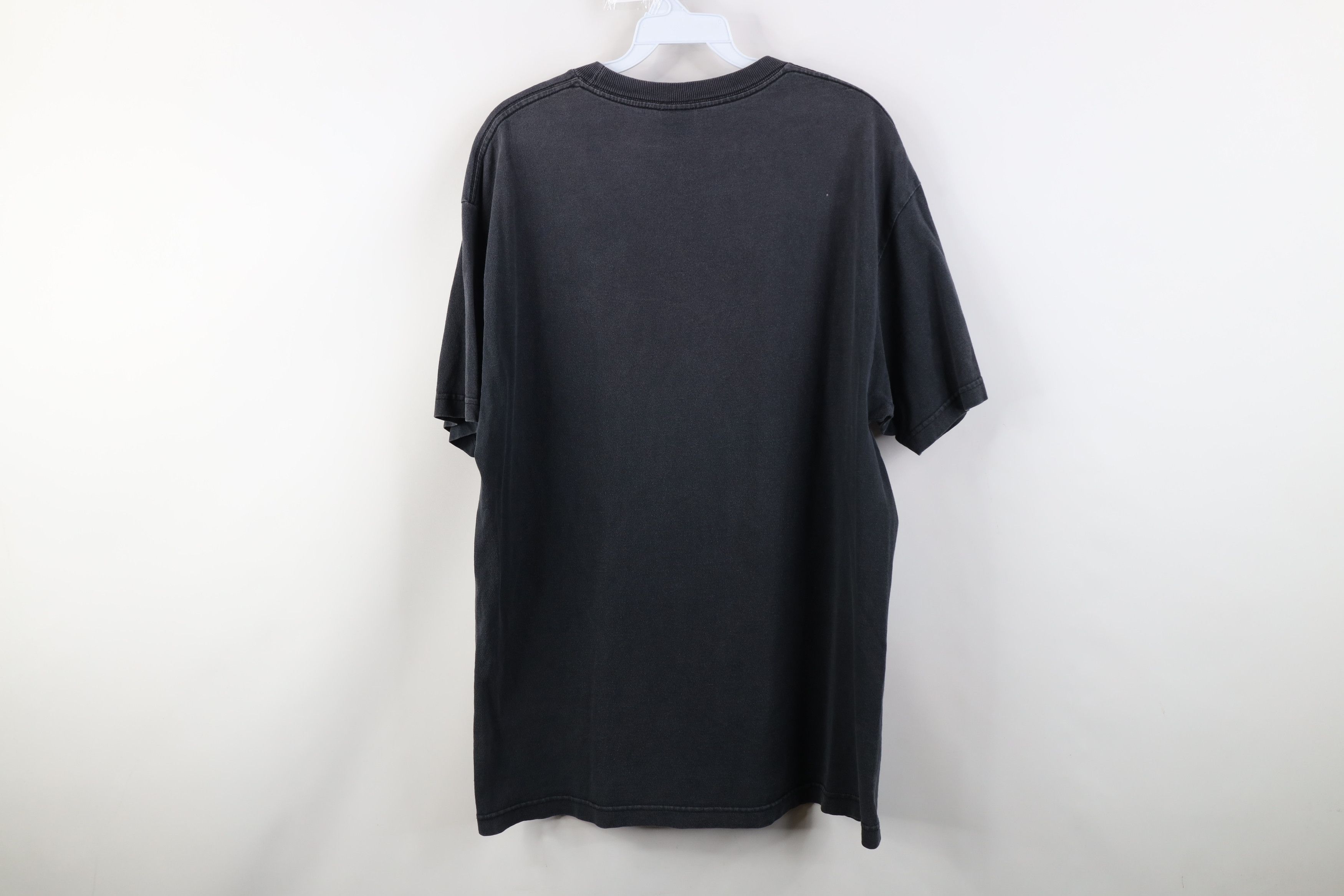 Vintage Vintage 90s Y2K Chevy Dodge Car Racing T-Shirt Black USA Size US L / EU 52-54 / 3 - 15 Thumbnail