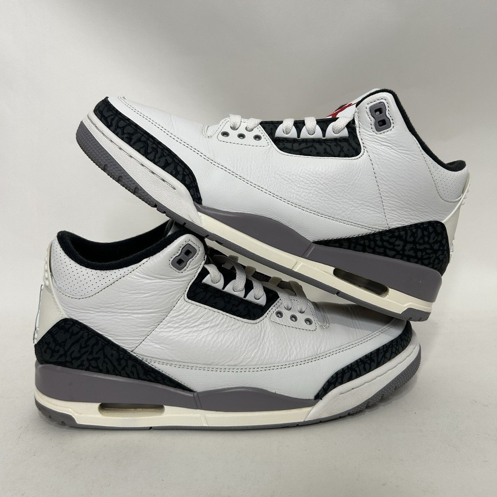 Nike Nike Air Jordan 3 Retro “Cement Grey White Fire Red” Size US 11 / EU 44 - 1 Thumbnail