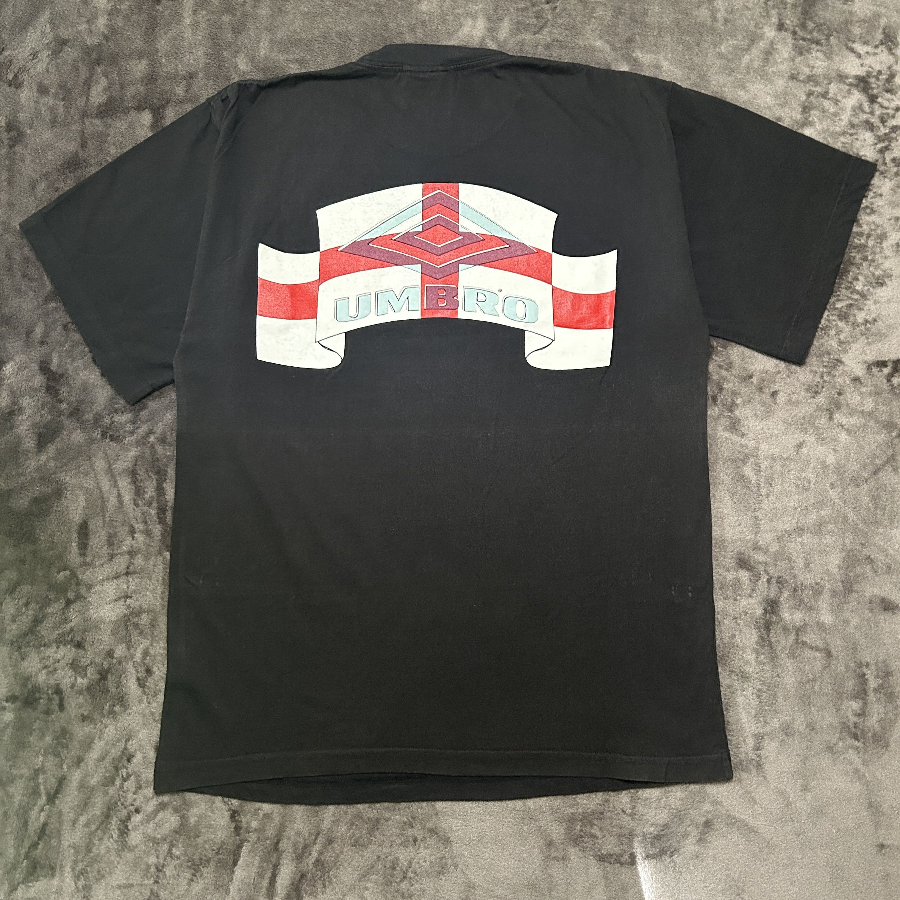 Umbro Vintage Umbro England 90's T-shirt Size US L / EU 52-54 / 3 - 2 Thumbnail