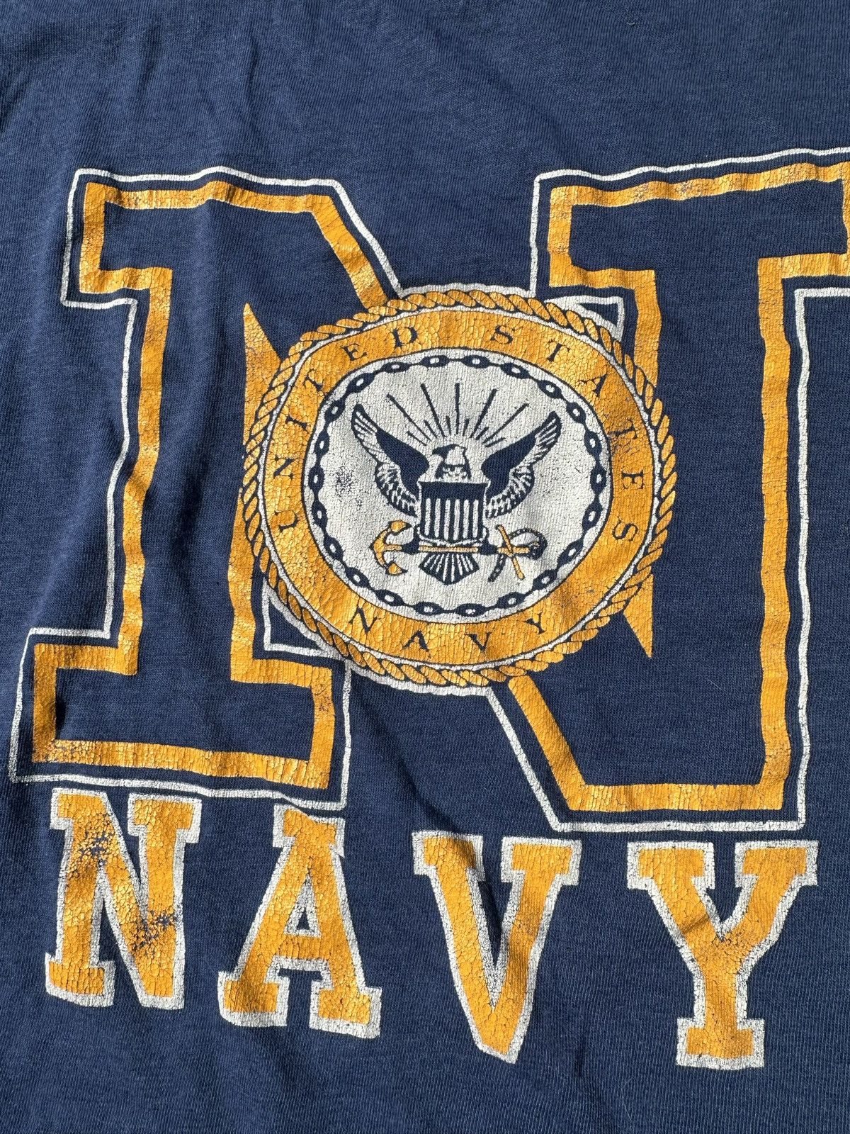 Vintage Crazy vintage 80s navy U.S. military single stitch tee Size US L / EU 52-54 / 3 - 3 Thumbnail