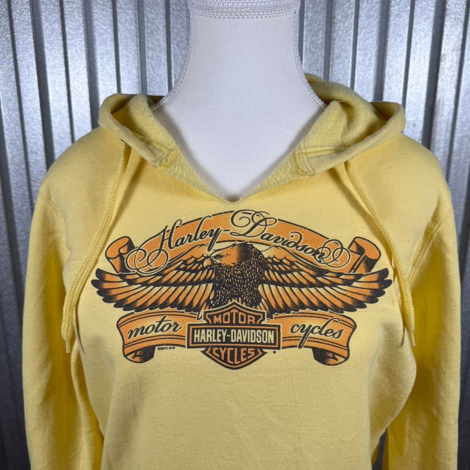 Harley Davidson Distressedyellow harley davidson hoodie Size L / US 10 / IT 46 - 2 Thumbnail