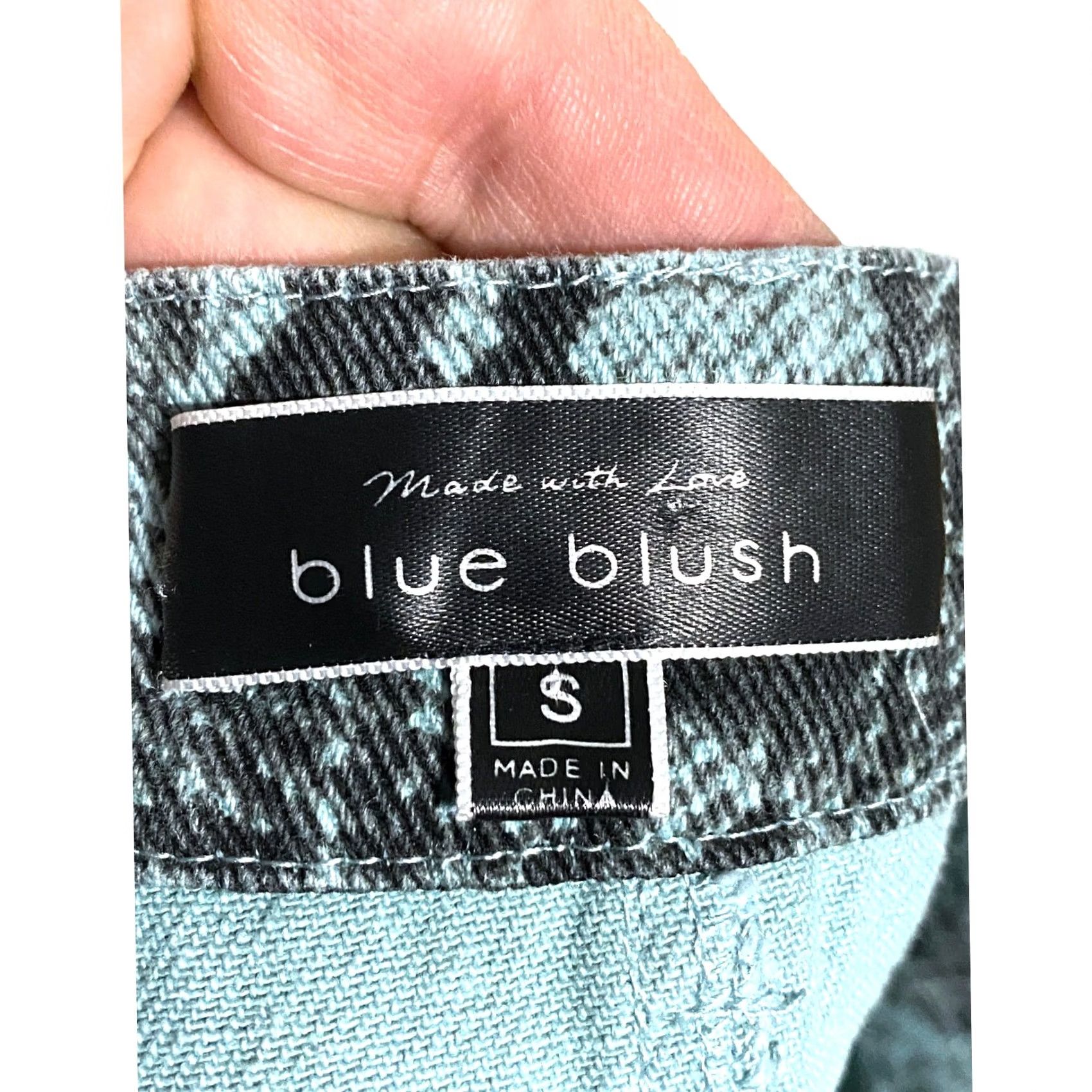 Vintage Blue Blush Snakeskin Jean Mini Skirt S Raw Hem Fairy Grunge Edgy Coachella Boho Skirt, Denim, Animal Print, Short, Casual Womens, XS? No, S Size 28" / US 6 / IT 42 - 4 Thumbnail