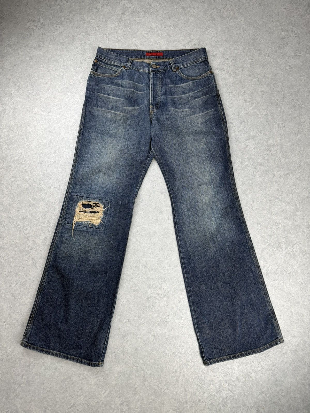 FCUK FCUK Jeans Distressed Flare Blue Denim Jeans Y2K Size 32 Size US 32 / EU 48 - 1 Thumbnail