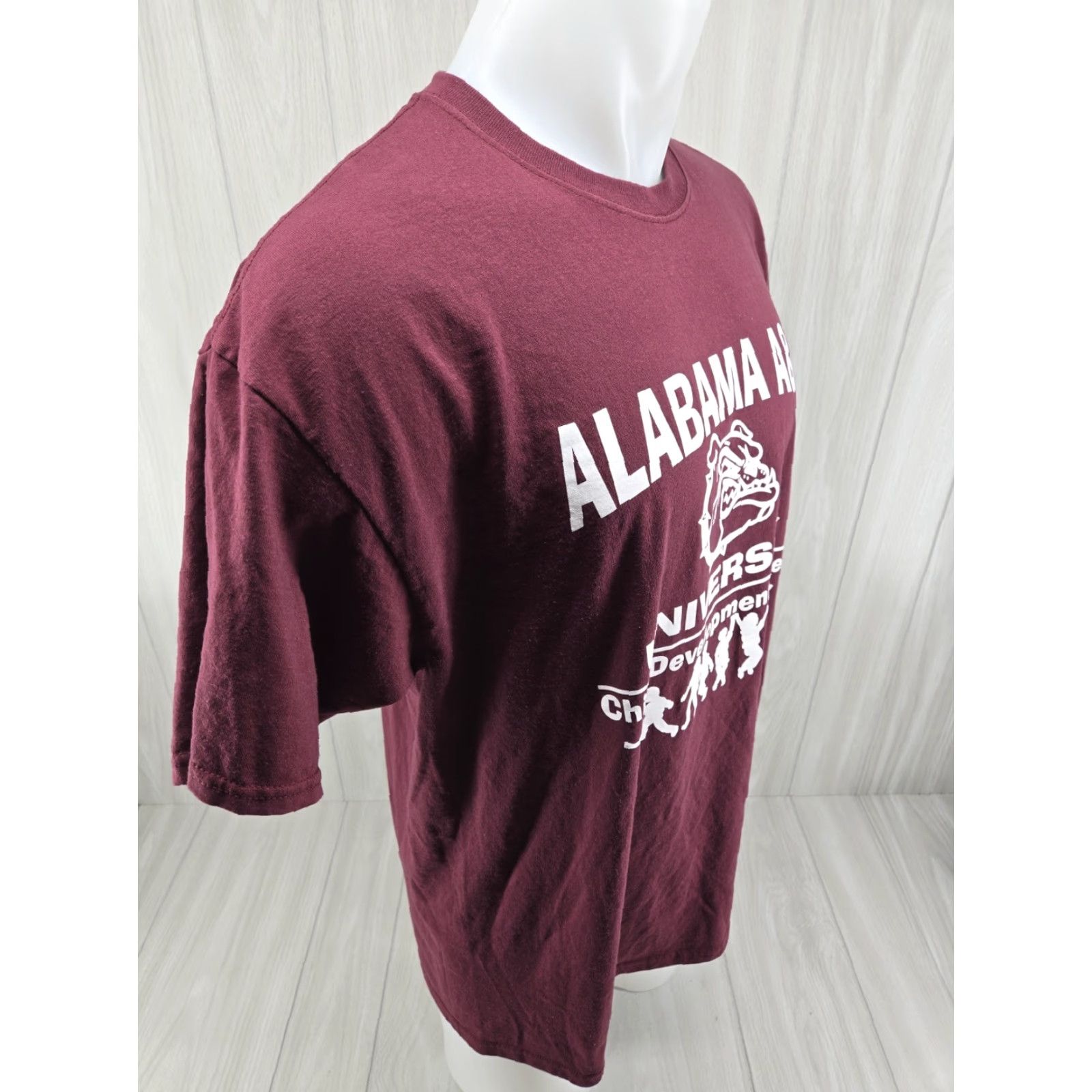 Jerzees JERZEES Alabama A&M Bulldogs Child Development Center Graphic Tee Mens XL Maroon Crew Neck Short Sleeve Sports University Logo 90s? Size US XL / EU 56 / 4 - 7 Thumbnail