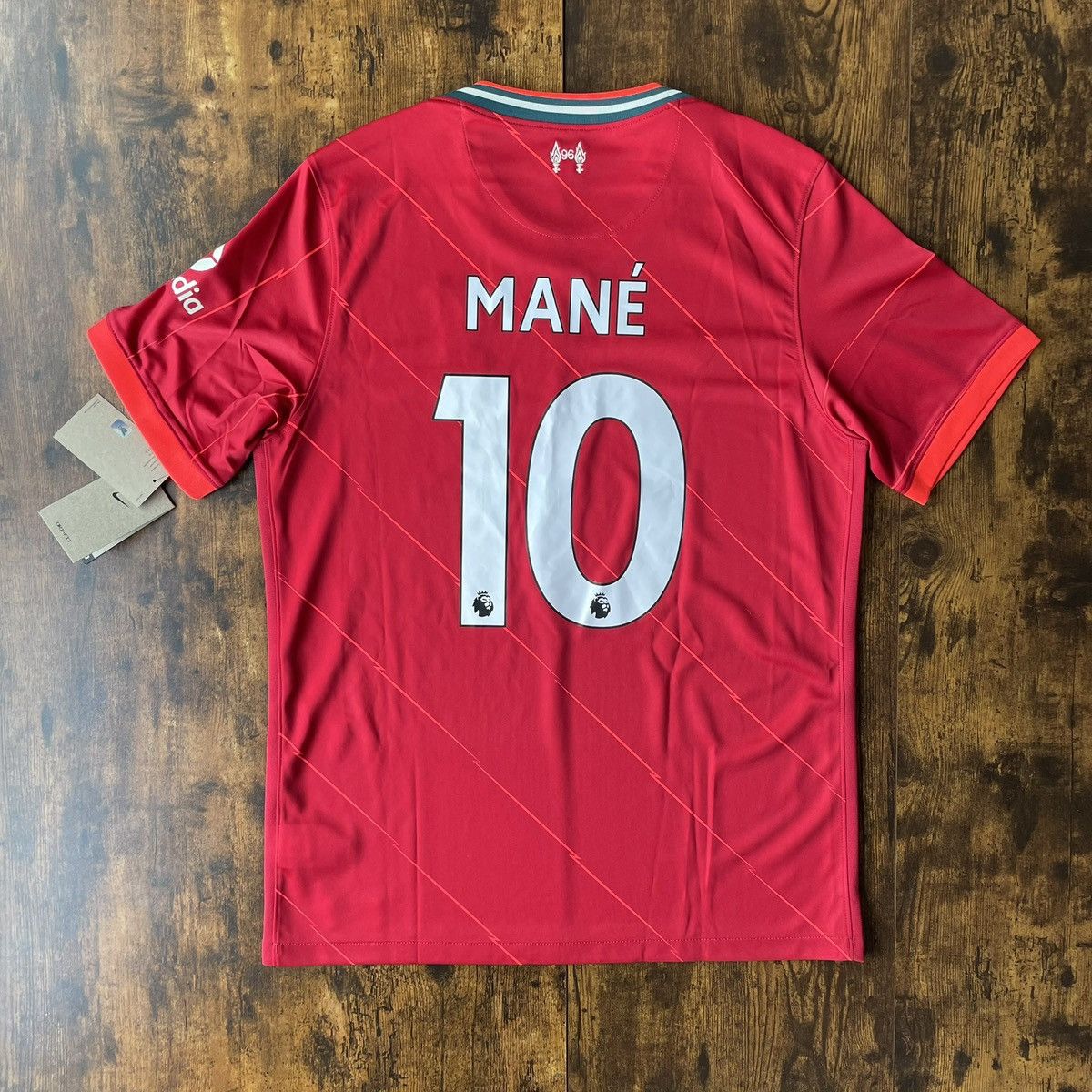Nike Liverpool 21/22 home nike soccer jersey - Mane 10 Size US L / EU 52-54 / 3 - 1 Thumbnail