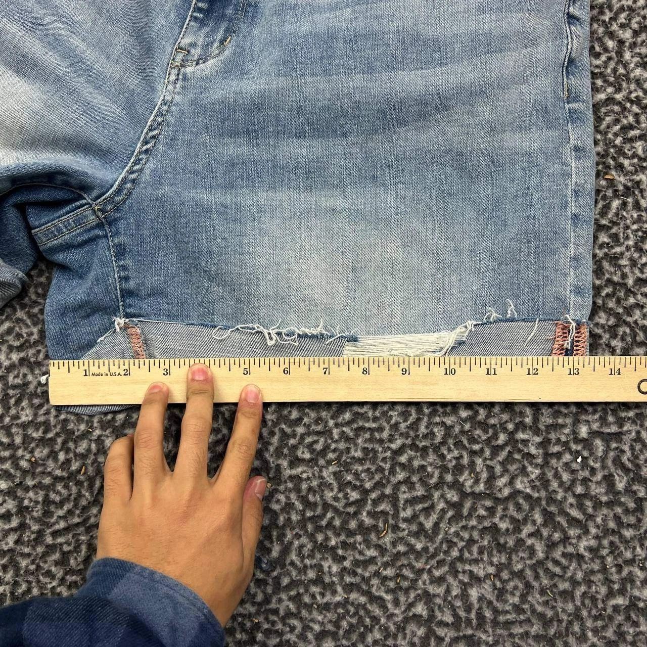 Judy Blue Judy Blue Jeans Shorts Women Denim Faded Pockets 2XL 34 Size 34" / US 12 / IT 48 - 4 Thumbnail