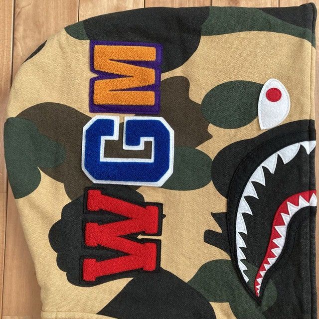 Bape BAPE Giant Shark full zip hoodie 1st camo yellow APE Size US M / EU 48-50 / 2 - 5 Thumbnail