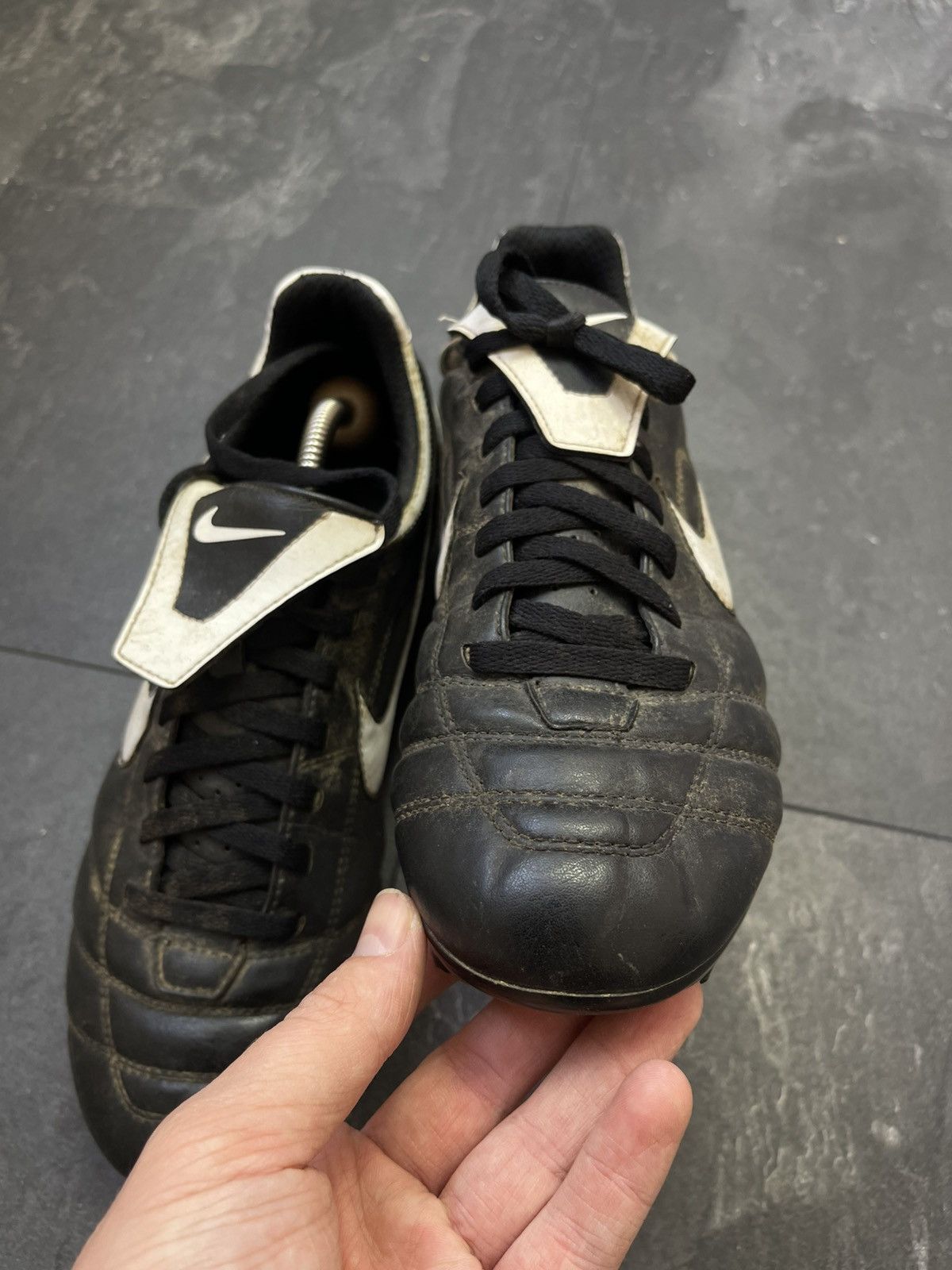 Nike × Streetwear × Vintage Nike Rare 2007 Tiempo II FG Soccer Football Men’s Size US 9 / EU 42 - 7 Thumbnail