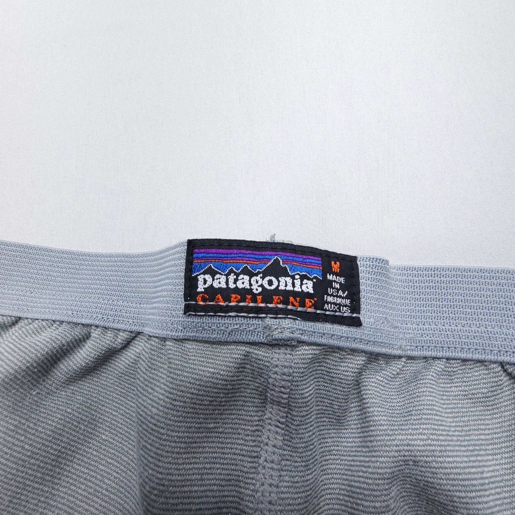 Patagonia VINTAGE Patagonia Capilene Base Layer Pants Mens M Gray Skiing Hiking USA Made Vintage Size US 31 - 3 Thumbnail