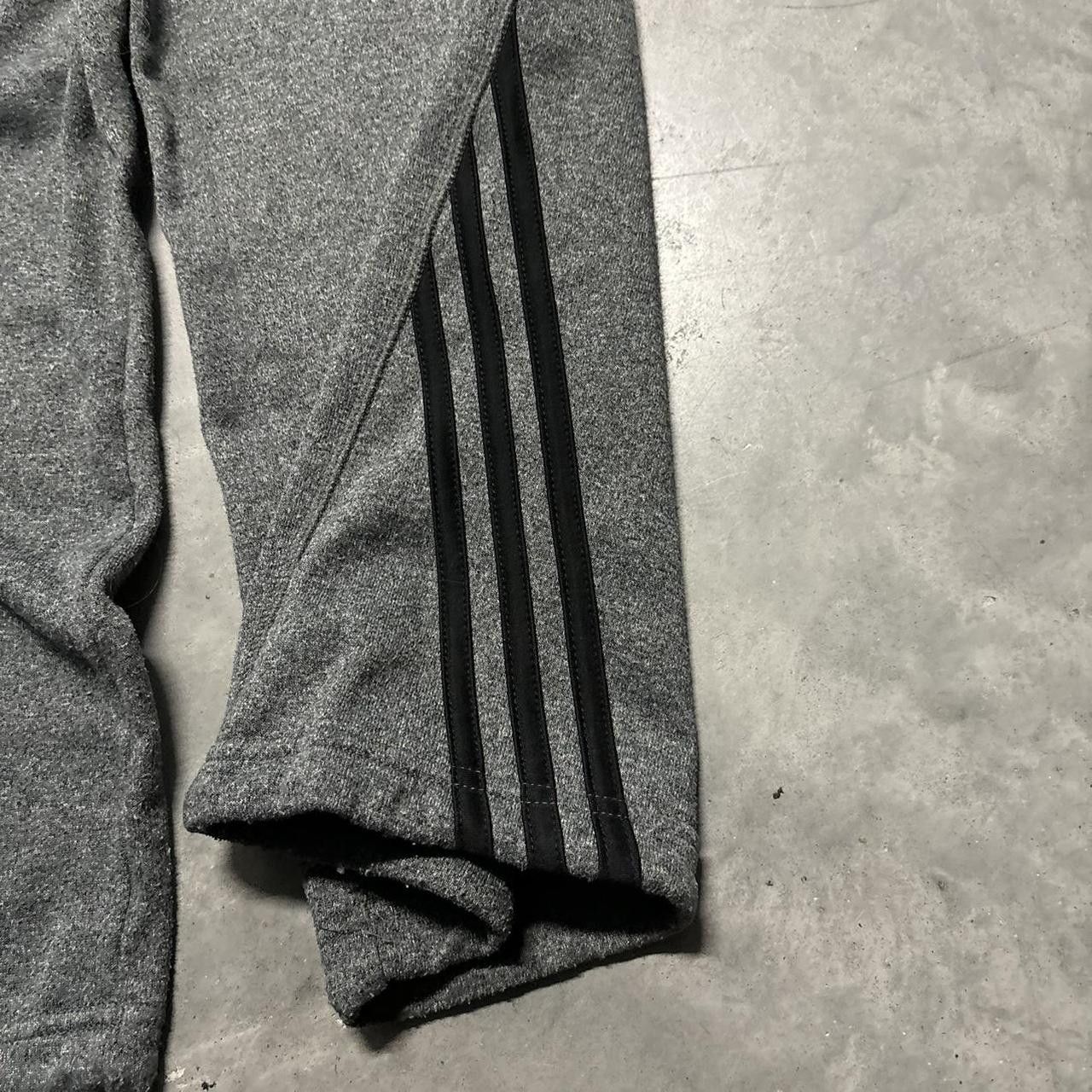 Adidas × Vintage Crazy Vintage Y2K/2000s Dark Grey Adidas Track Drill Essential Sweatpants! Size US 34 / EU 50 - 6 Thumbnail