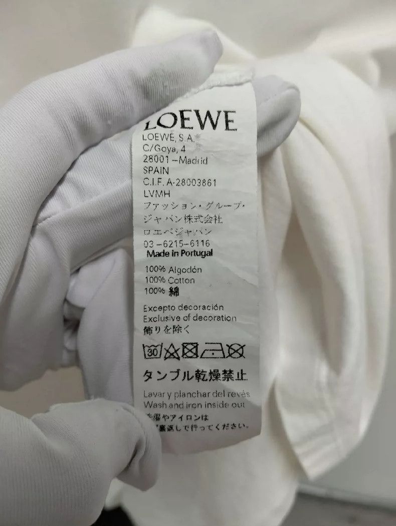 Loewe LOEWE White small logo embroidered short sleeves Size S / US 4 / IT 40 - 5 Thumbnail