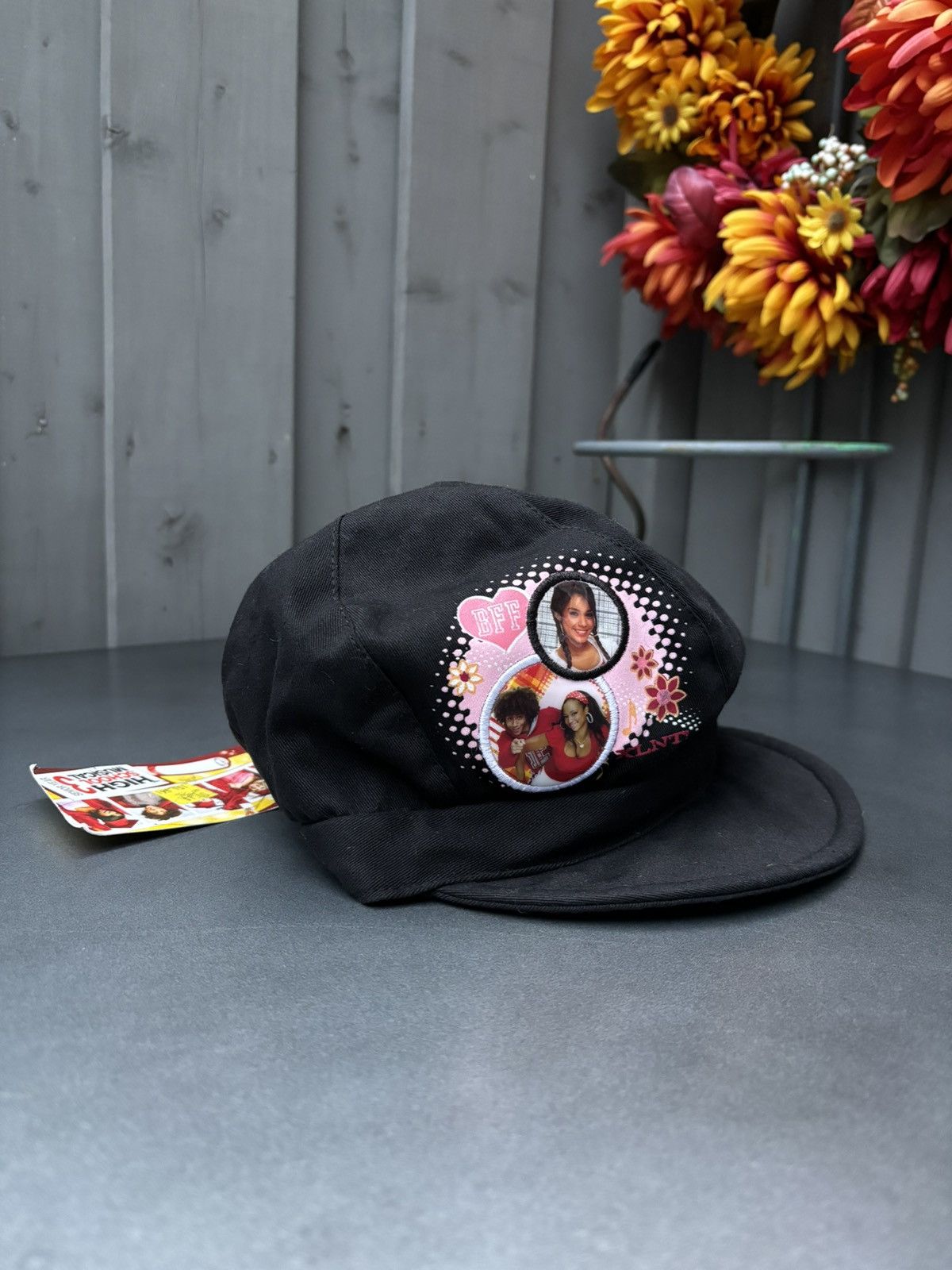 Disney × Vintage 2000s Highschool Musical 3 Senior Year Y2K Newsboy Cap Small Size ONE SIZE - 7 Thumbnail