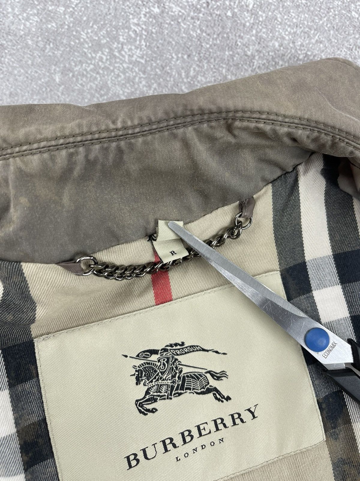 Burberry Burberry London Custom Tie Dye Trench Coat Jacket Size 46R Size US M / EU 48-50 / 2 - 13 Thumbnail