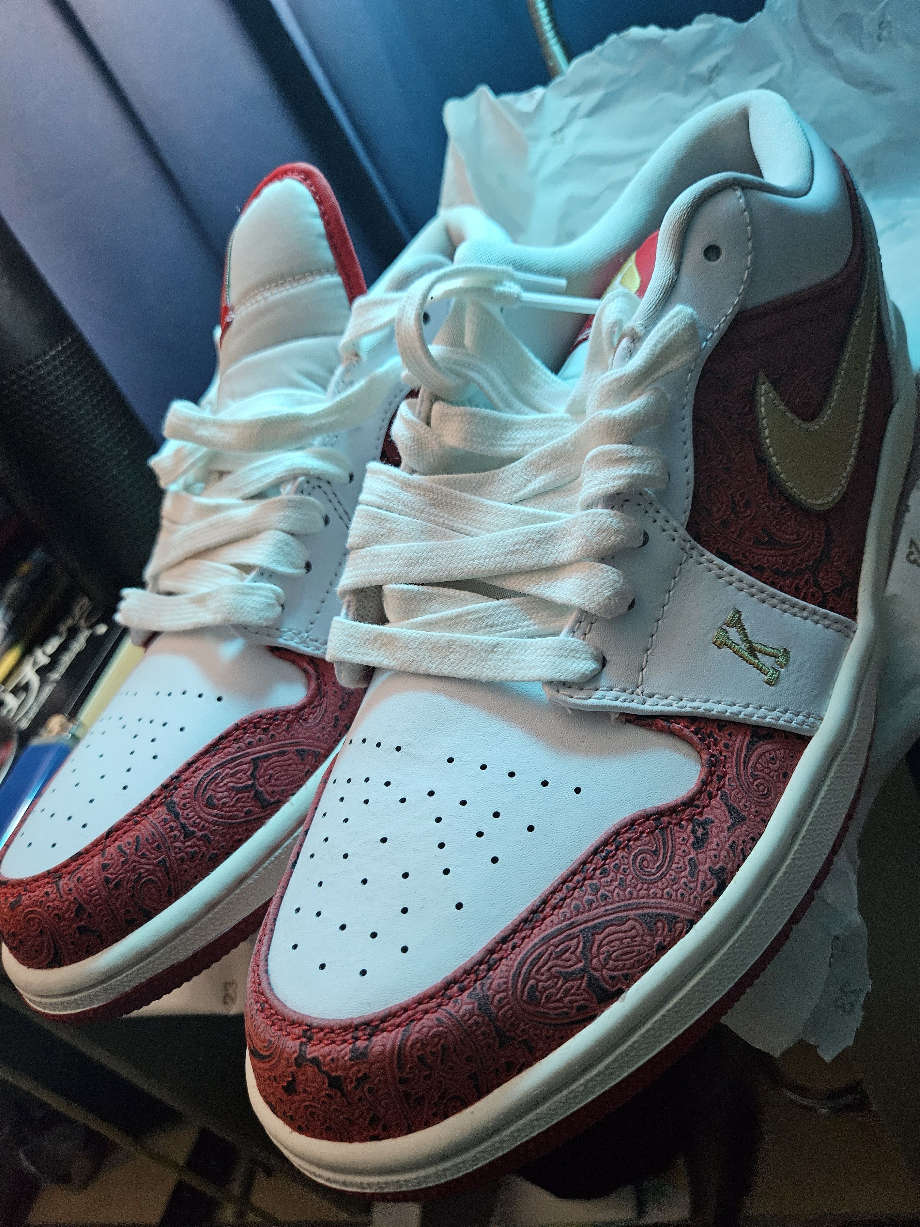 Nike NIKE Air Jordan Size US 10 / EU 43 - 1 Thumbnail