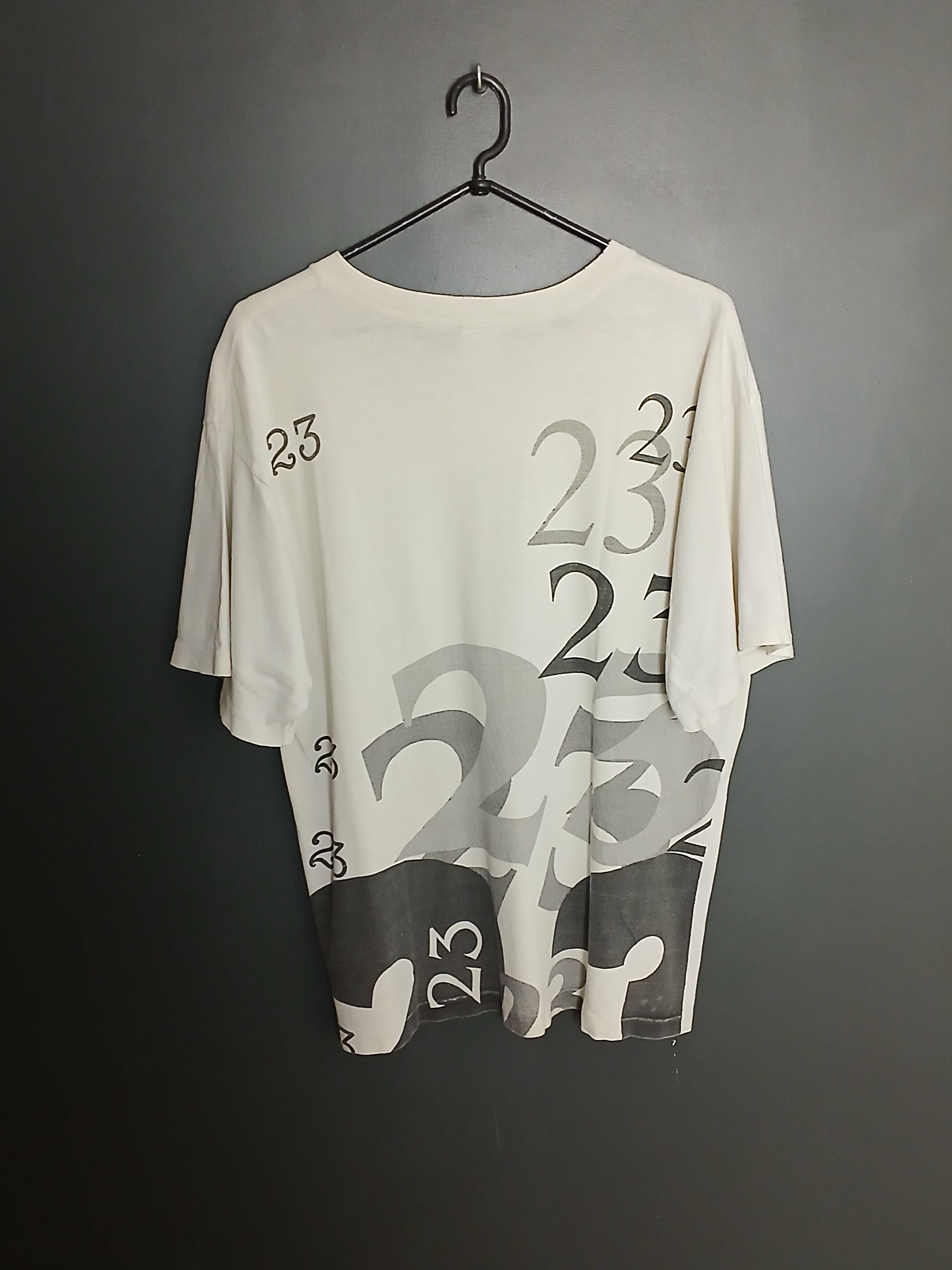 Nike × Vintage Vintage Nike Air Jordan Single Stitch T-Shirt Size US M / EU 48-50 / 2 - 2 Thumbnail