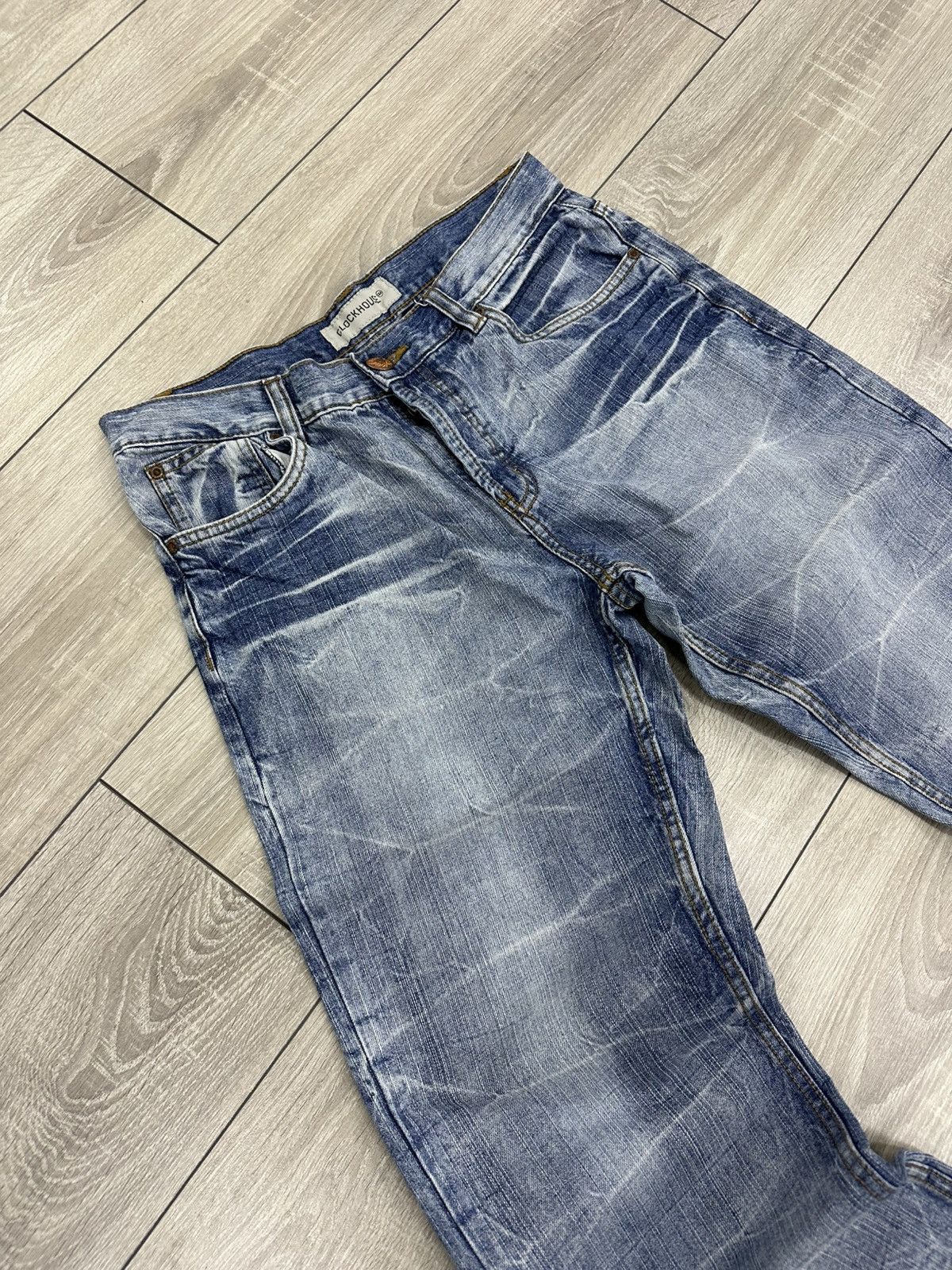 Japanese Brand Vintage Baggy Y2K Light Faded Jeans Wide Japanese Style Size US 32 / EU 48 - 5 Thumbnail