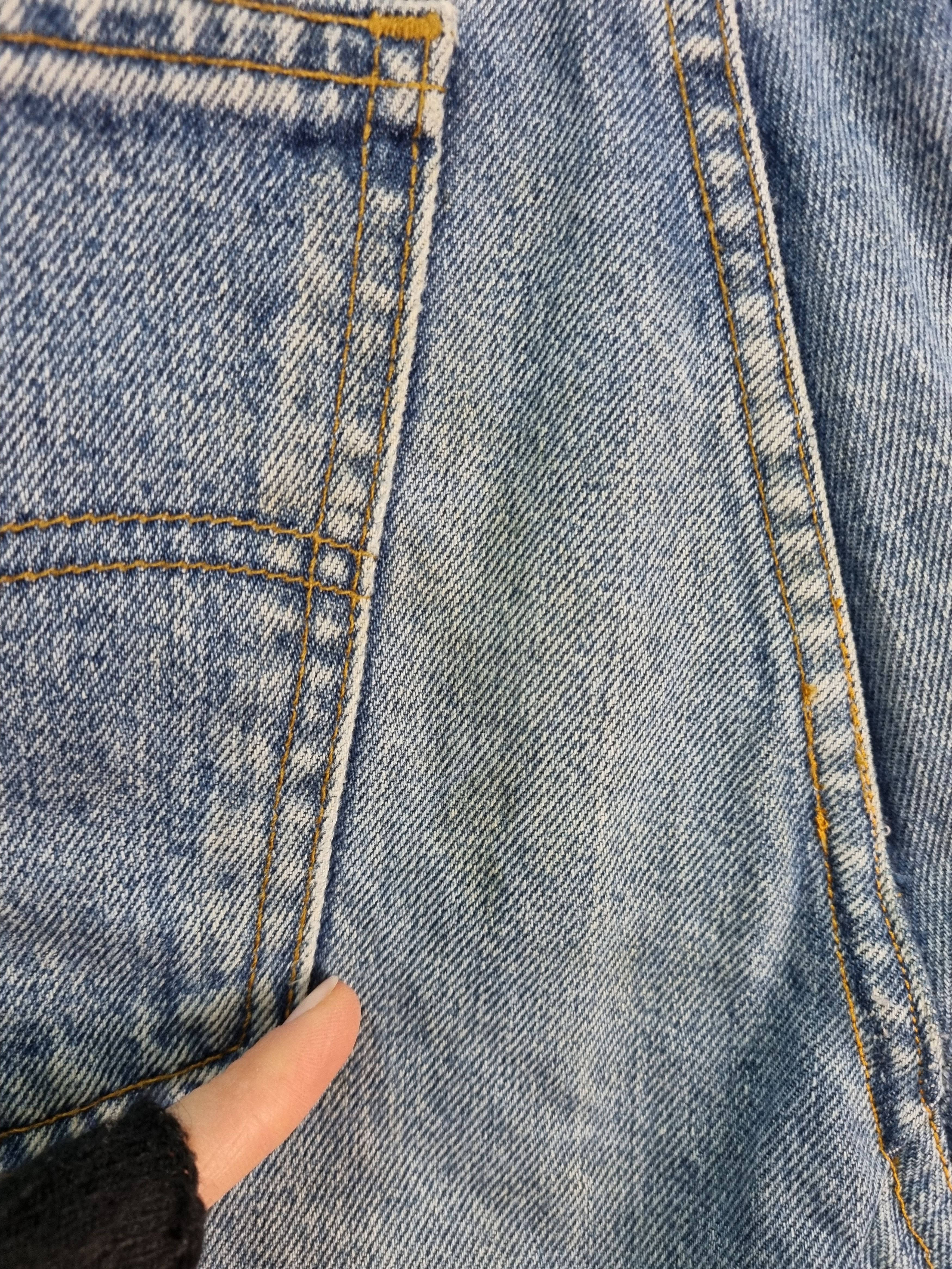 Levi's × Levi's Vintage Clothing 98' Levi's 615 Faded Dirty Vintage Denim Jeans Size US 34 / EU 50 - 22 Thumbnail