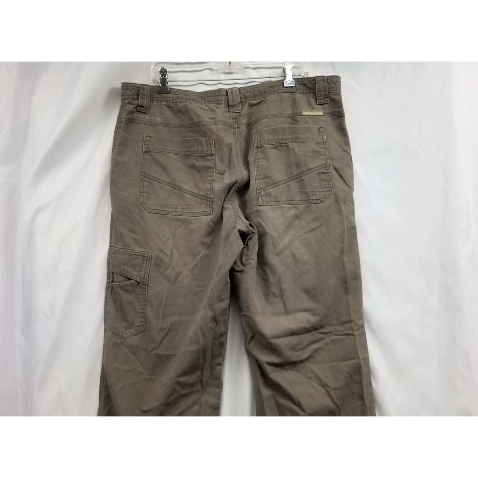 Vintage Columbia Pants Mens Regular Khaki 38x32 Canvas Omni-Shield Outdoor Pockets Straight Modern? Size US 38 / EU 54 - 5 Thumbnail