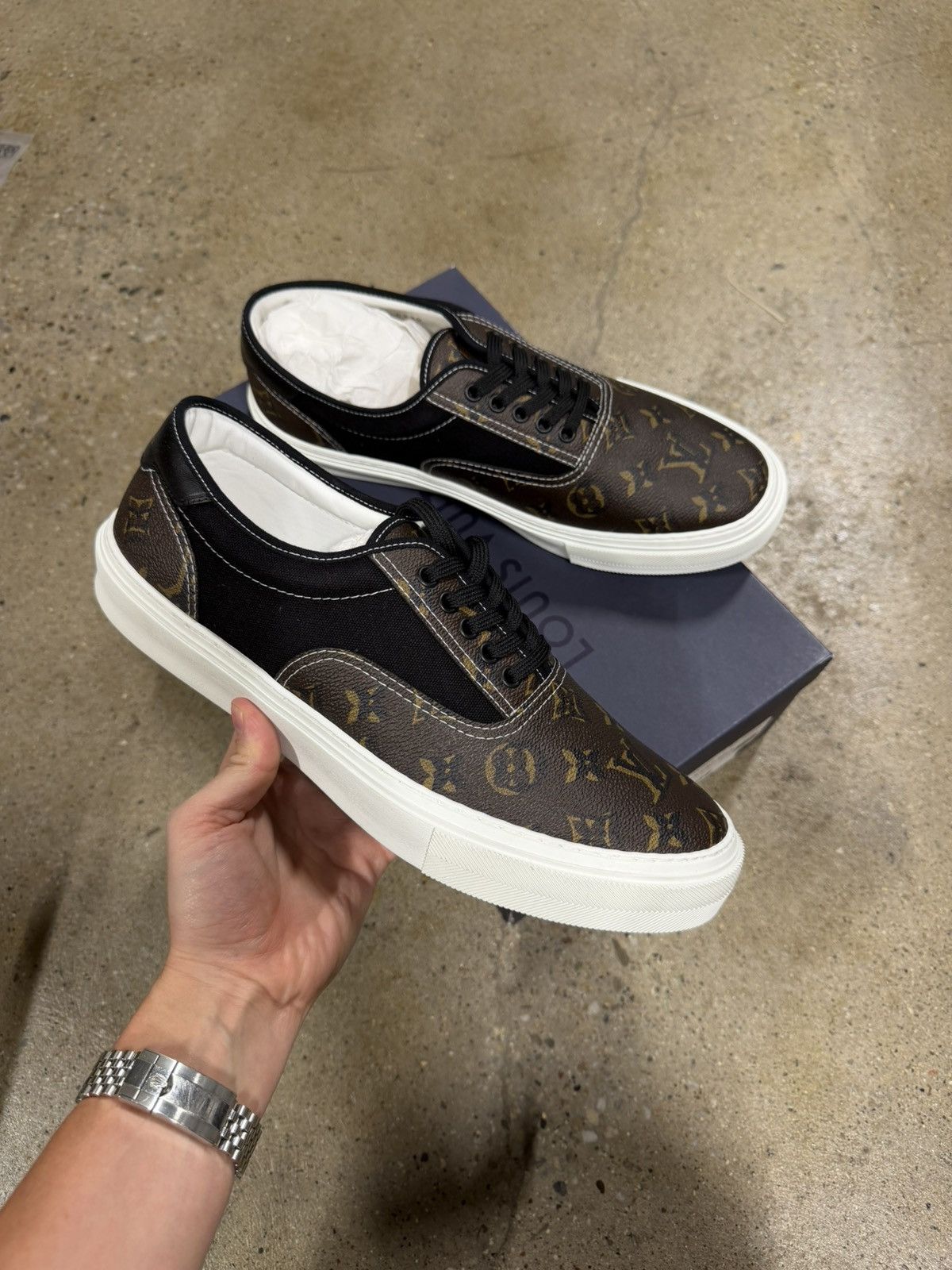 Louis Vuitton Louis Vuitton Trocadero Monogram Sneaker NEW Size US 11 / EU 44 - 2 Thumbnail