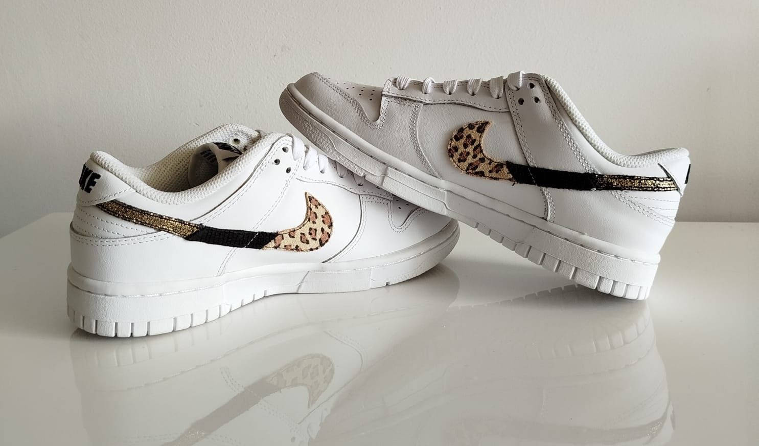 Nike Nike Dunk SE Low Primal White Size US 6.5 / IT 36.5 - 2 Thumbnail