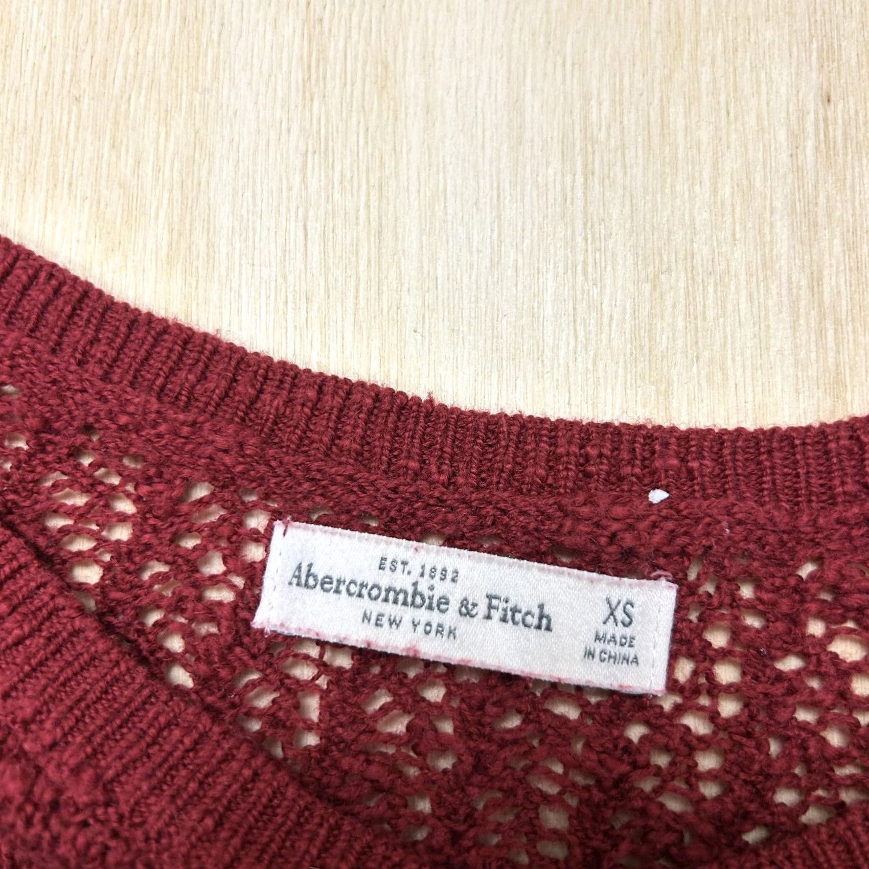 Abercrombie & Fitch Abercrombie & Fitch Sweater Womens XS Red Crew Neck Open Knit Layered Hem Size XS / US 0-2 / IT 36-38 - 3 Thumbnail