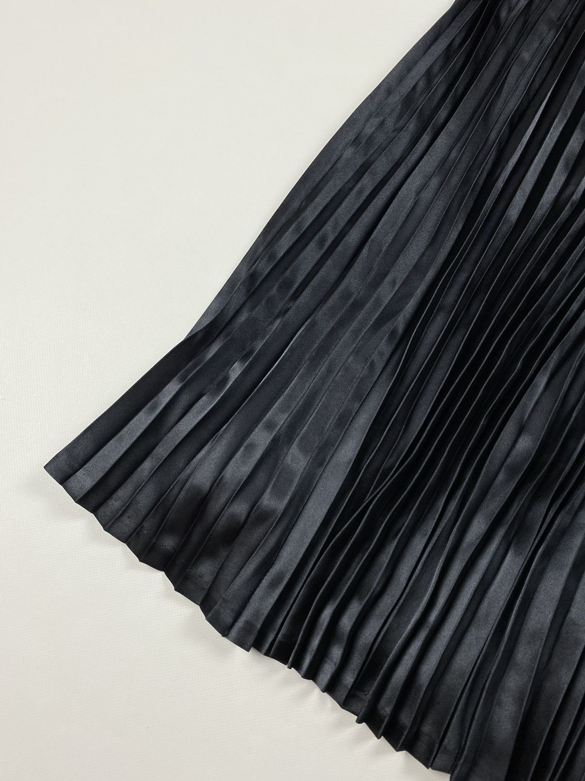Comme des Garcons Comme Des Garçons Junya Watanabe Pleated Skirt W/ Suspenders Size 25" / US 0 / IT 36 - 9 Thumbnail