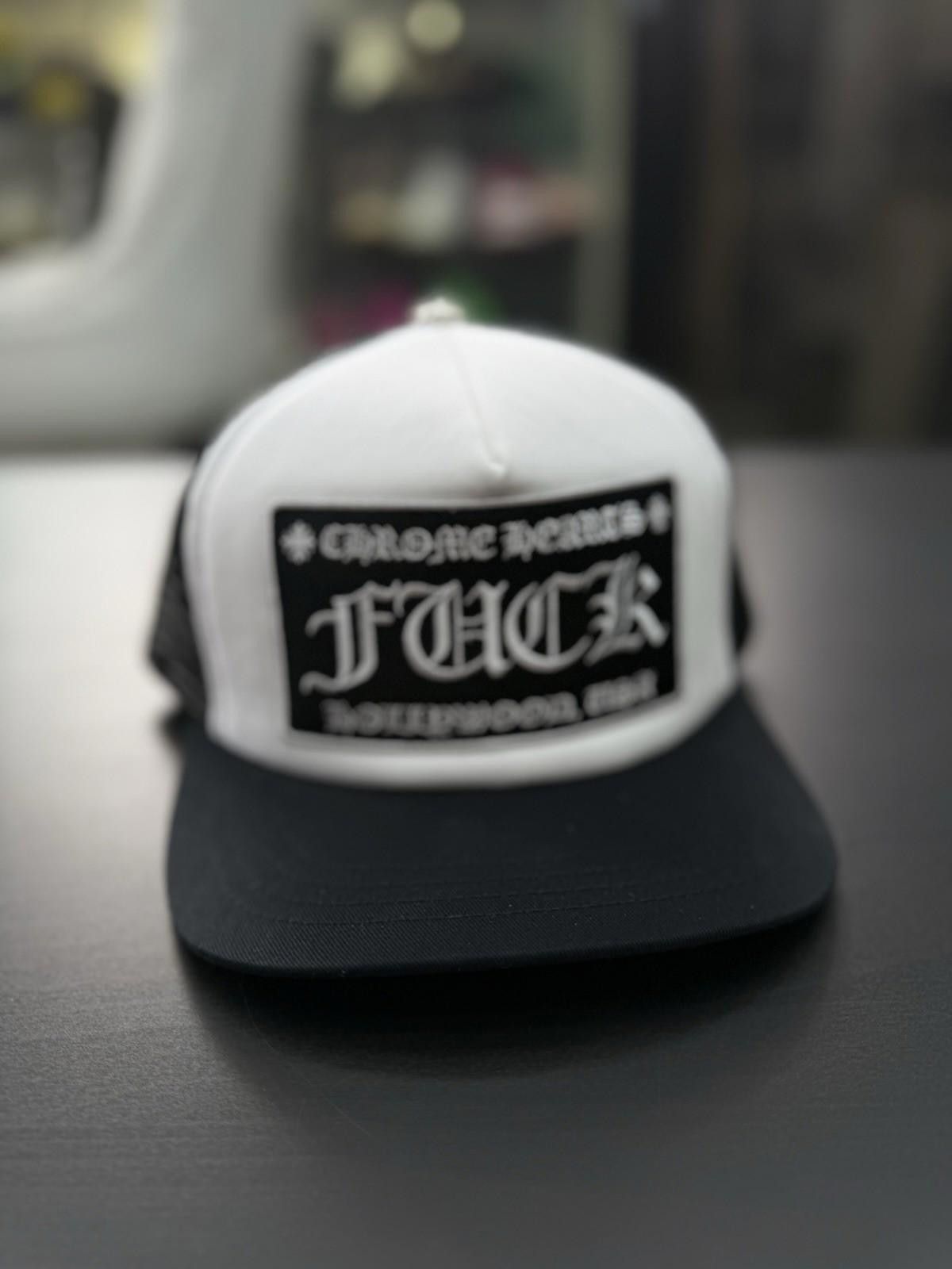 Chrome Hearts Chrome Hearts Black Patch Trucker Hollywood White Hat Size ONE SIZE - 3 Thumbnail