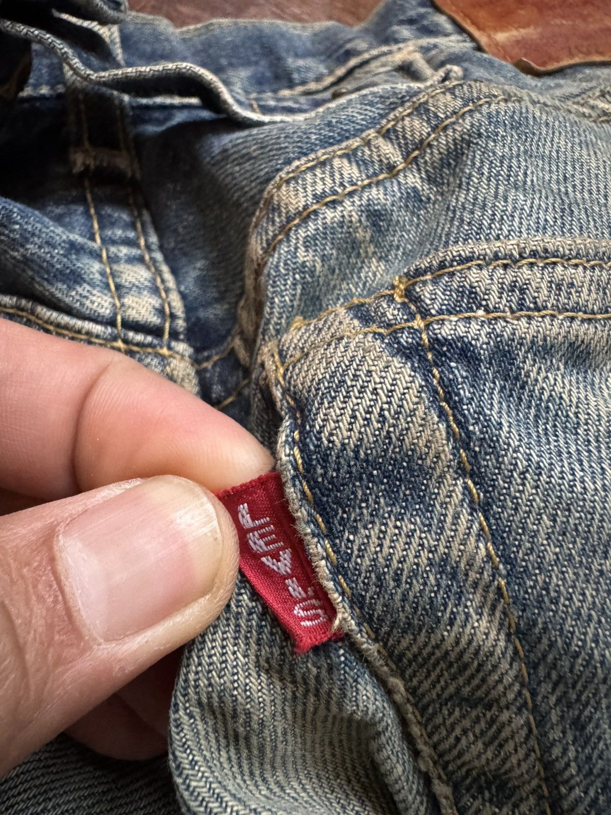 Levi's VINTAGE LEVI'S 702-XX BIG E DISTRESSED SELVEDGE JEANS Size US 31 - 4 Thumbnail