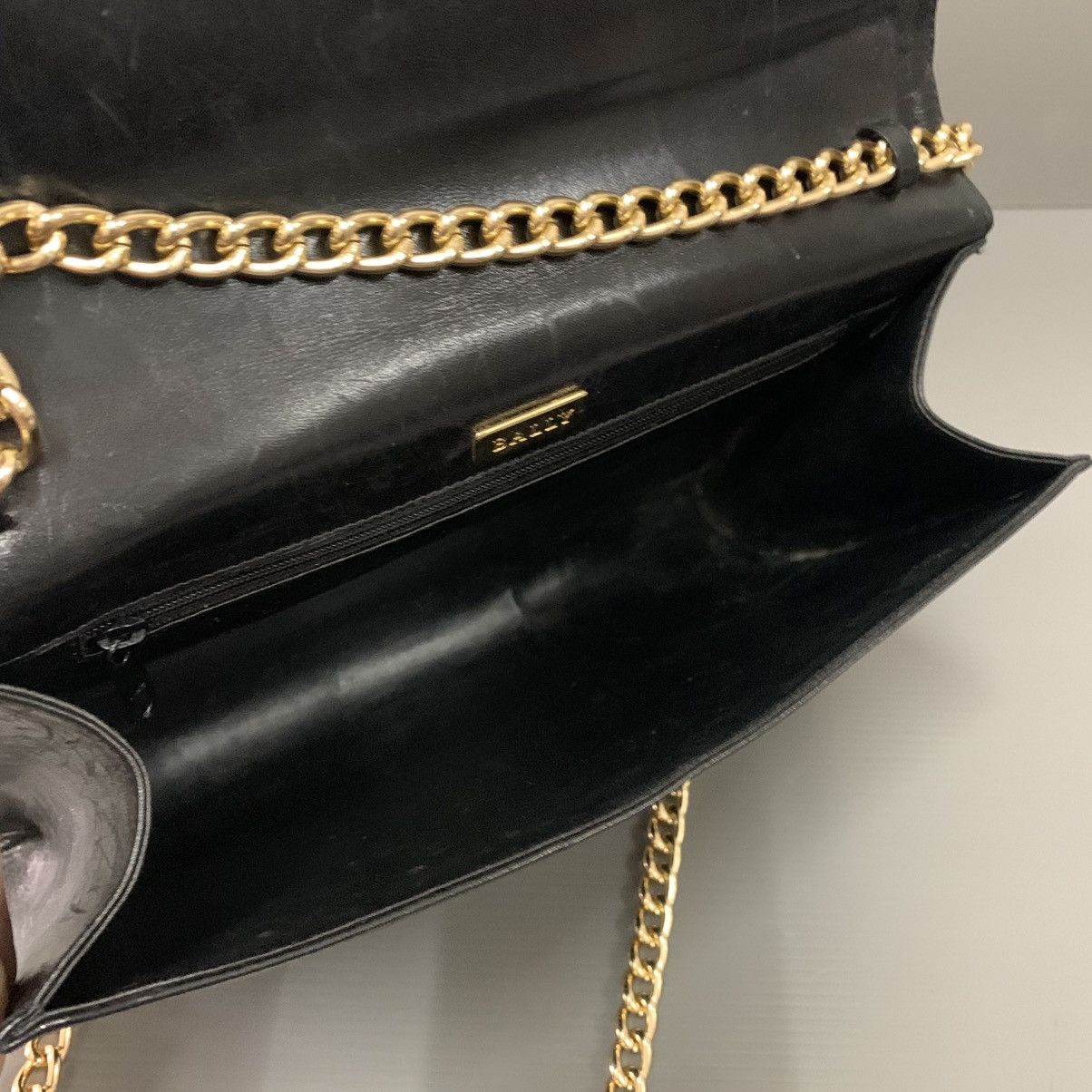 Bally Bally Black Leather Slingbag Size ONE SIZE - 9 Thumbnail