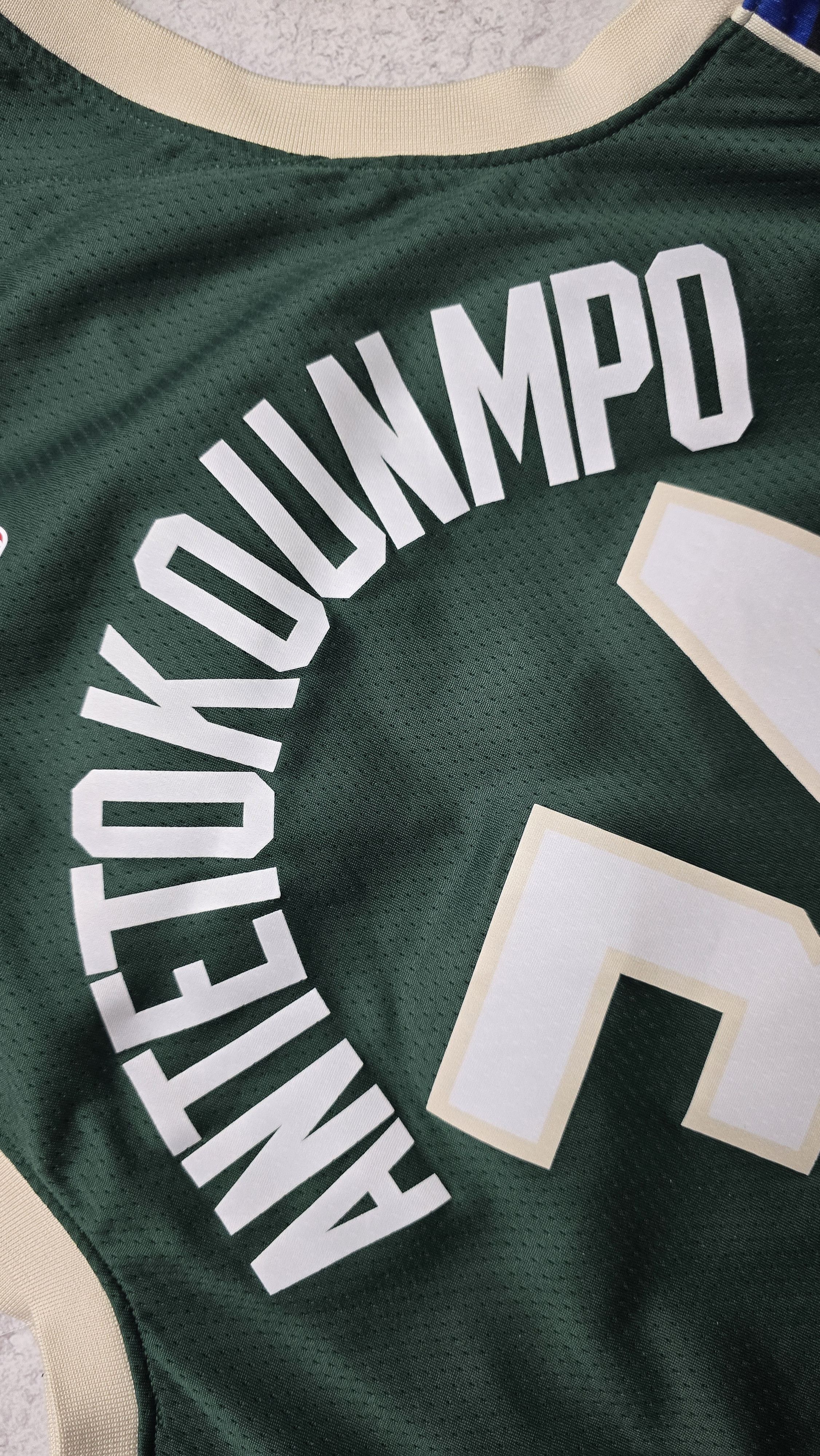 Nike Bucks Giannis Antetokounmpo Icon Edition Swingman Jersey Size US S / EU 44-46 / 1 - 6 Thumbnail
