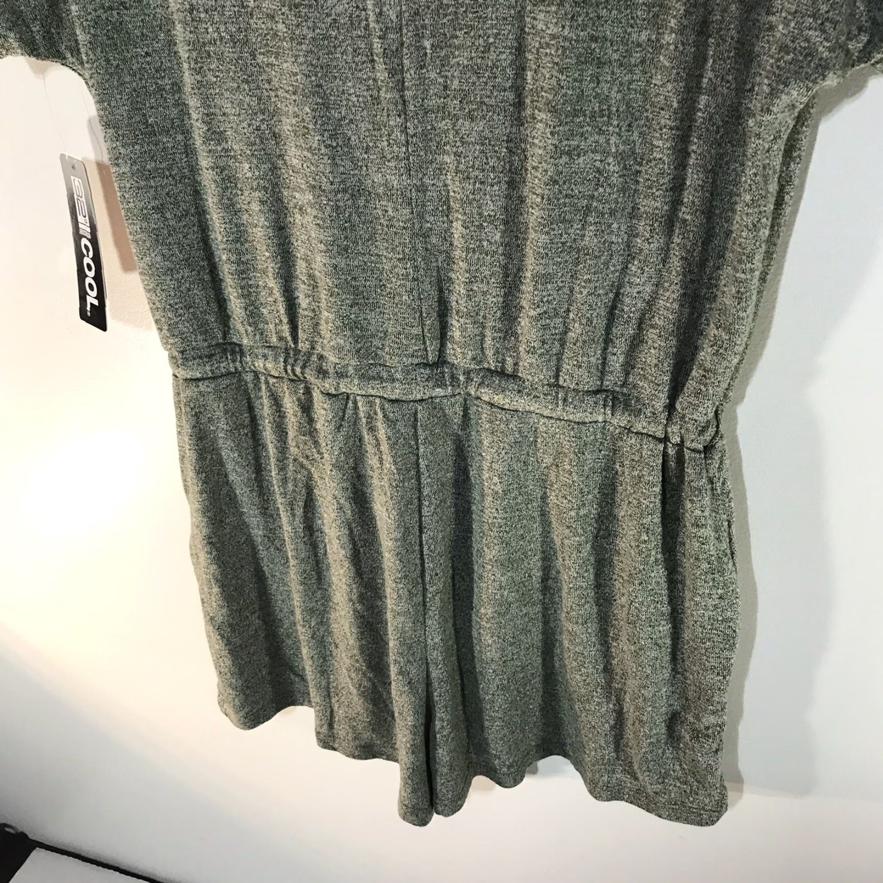 Vintage 32 Cool Green Jumper Womens Size M New Marled Knit V-Neck Short Sleeve One-Piece Jumpsuit Regular Fit Studio Bohemian Modern City Casual Dress Size M / US 6-8 / IT 42-44 - 7 Thumbnail
