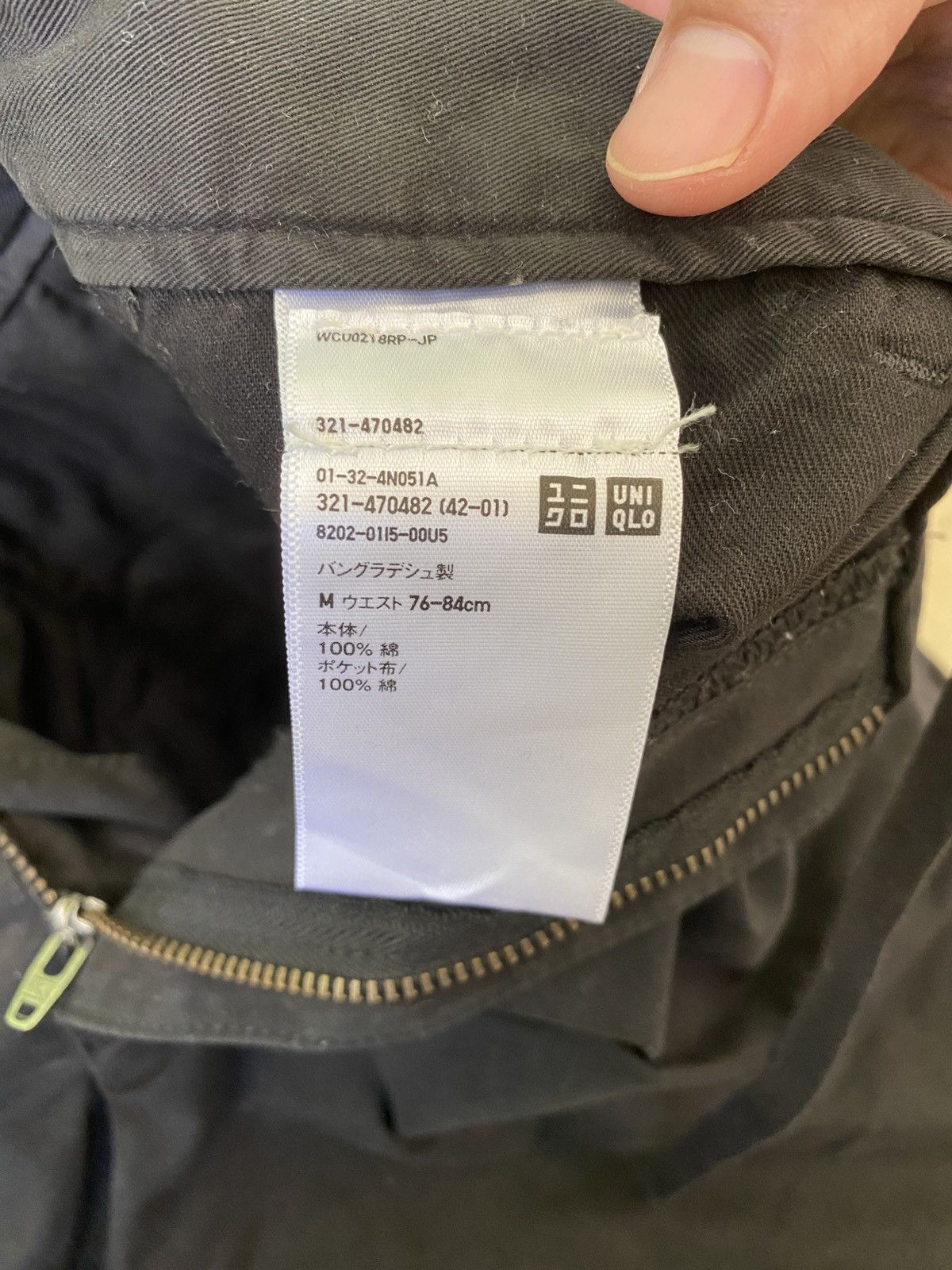 Uniqlo Uniqlo Black Chino Shorts Adjustable Waist Size US 32 / EU 48 - 3 Thumbnail