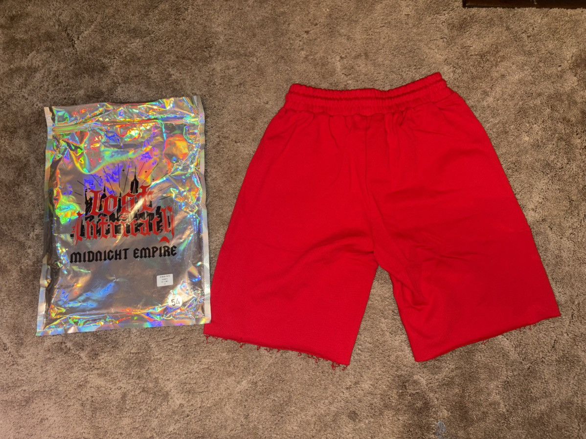 LOST INTRICACY Lost Introcacy NY Crimson Patch Shorts Size US 31 - 2 Thumbnail