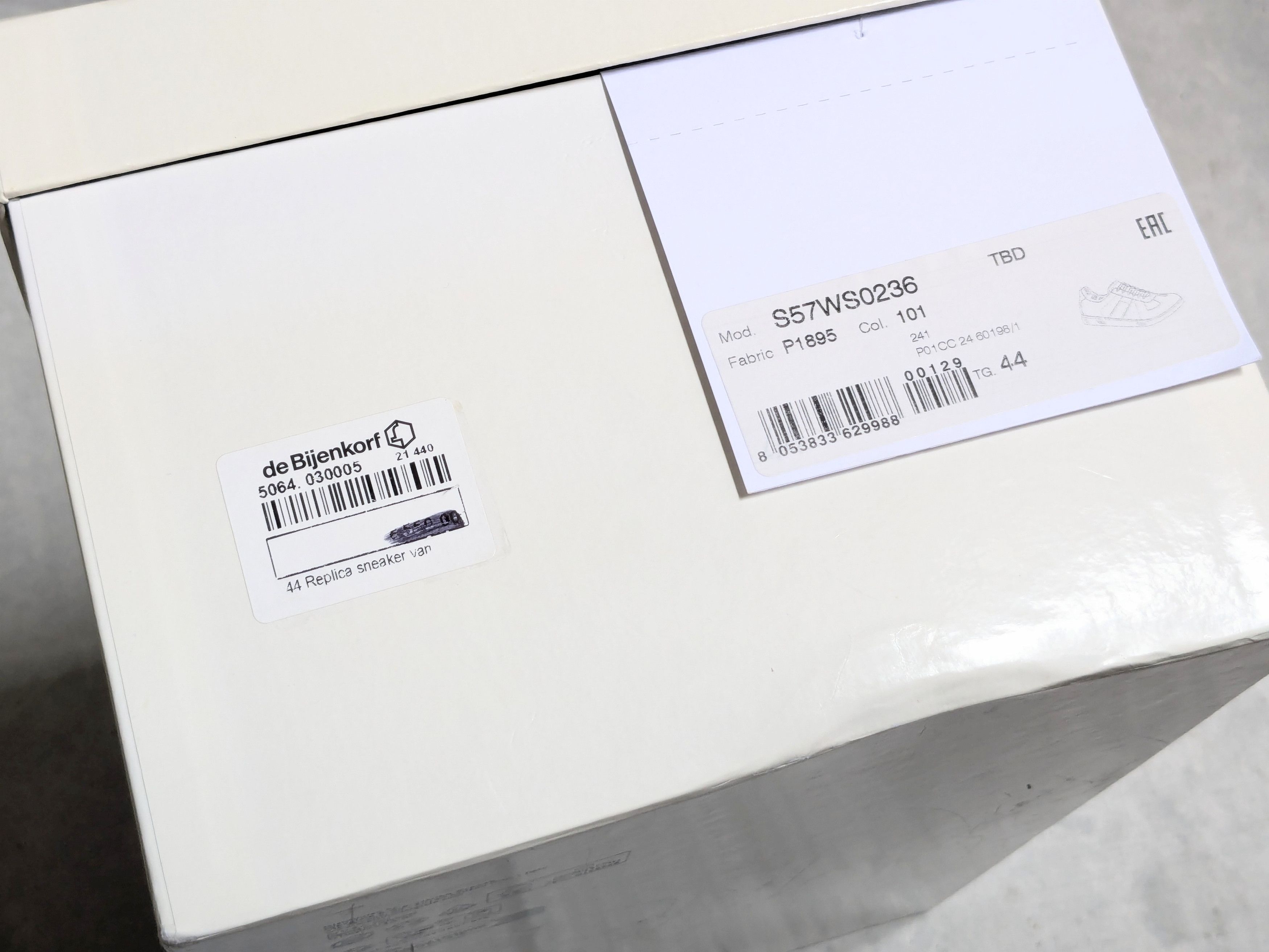 Maison Margiela Maison Margiela Replica GAT White Gray 11 44 Gum Low Size US 11 / EU 44 - 21 Thumbnail
