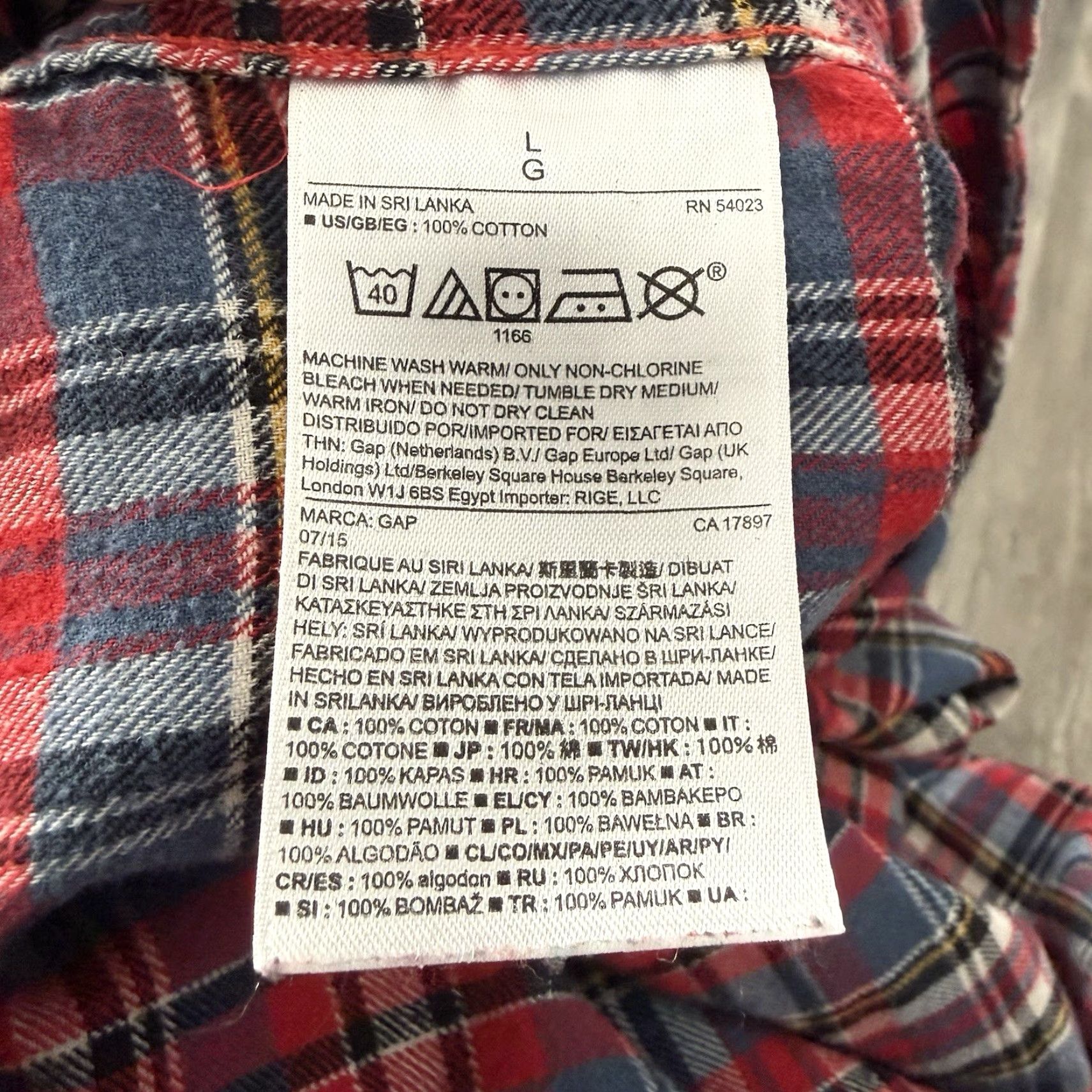 Gap GAP Shirt Mens Large Flannel Long Sleeve Red Plaid 100% Cotton Button-Up Casual Regular Fit Pocket Size US L / EU 52-54 / 3 - 4 Thumbnail
